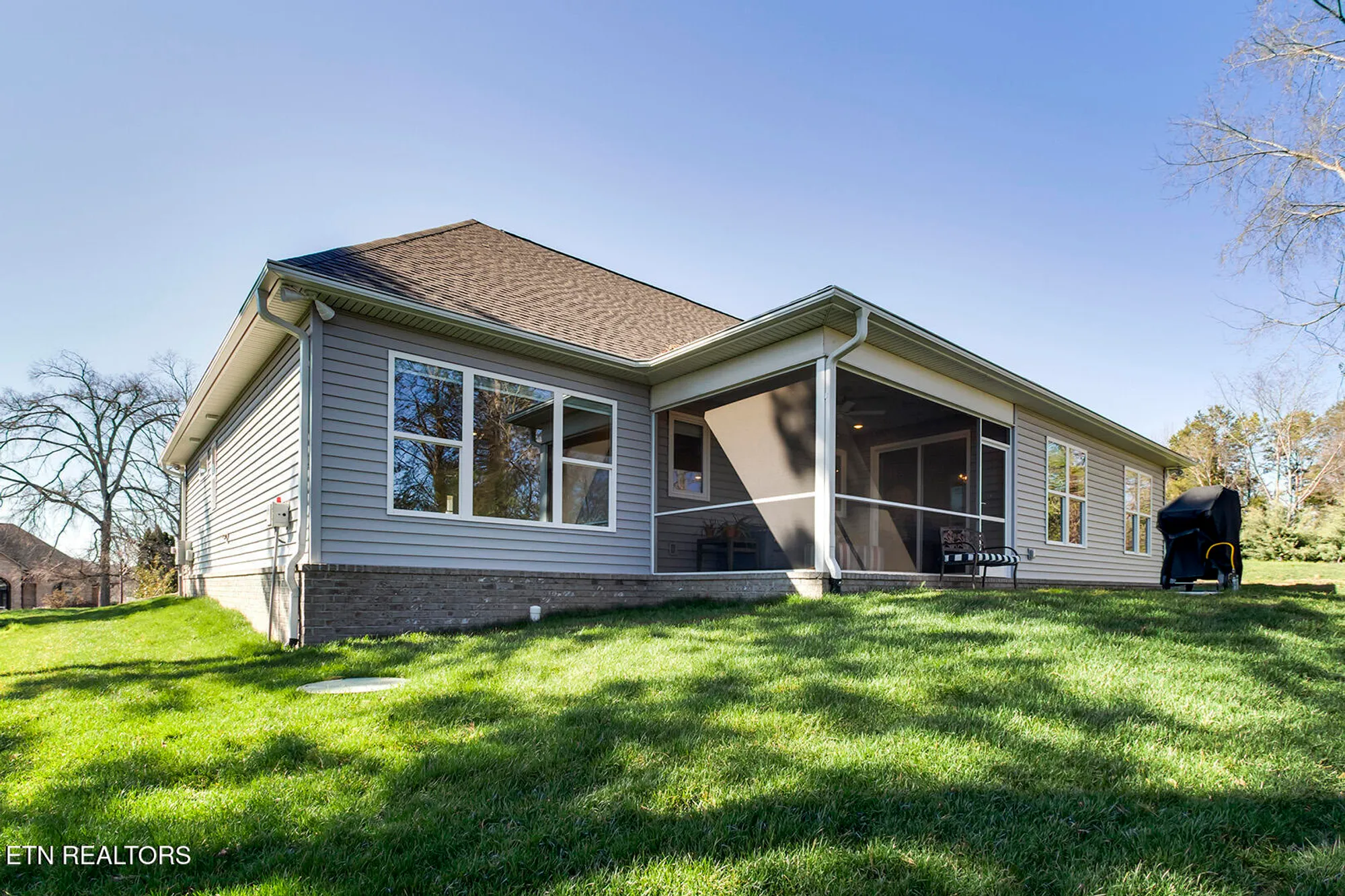 Property Slideshow image 50 of 59 | 192 amohi way, Loudon, TN, 37774