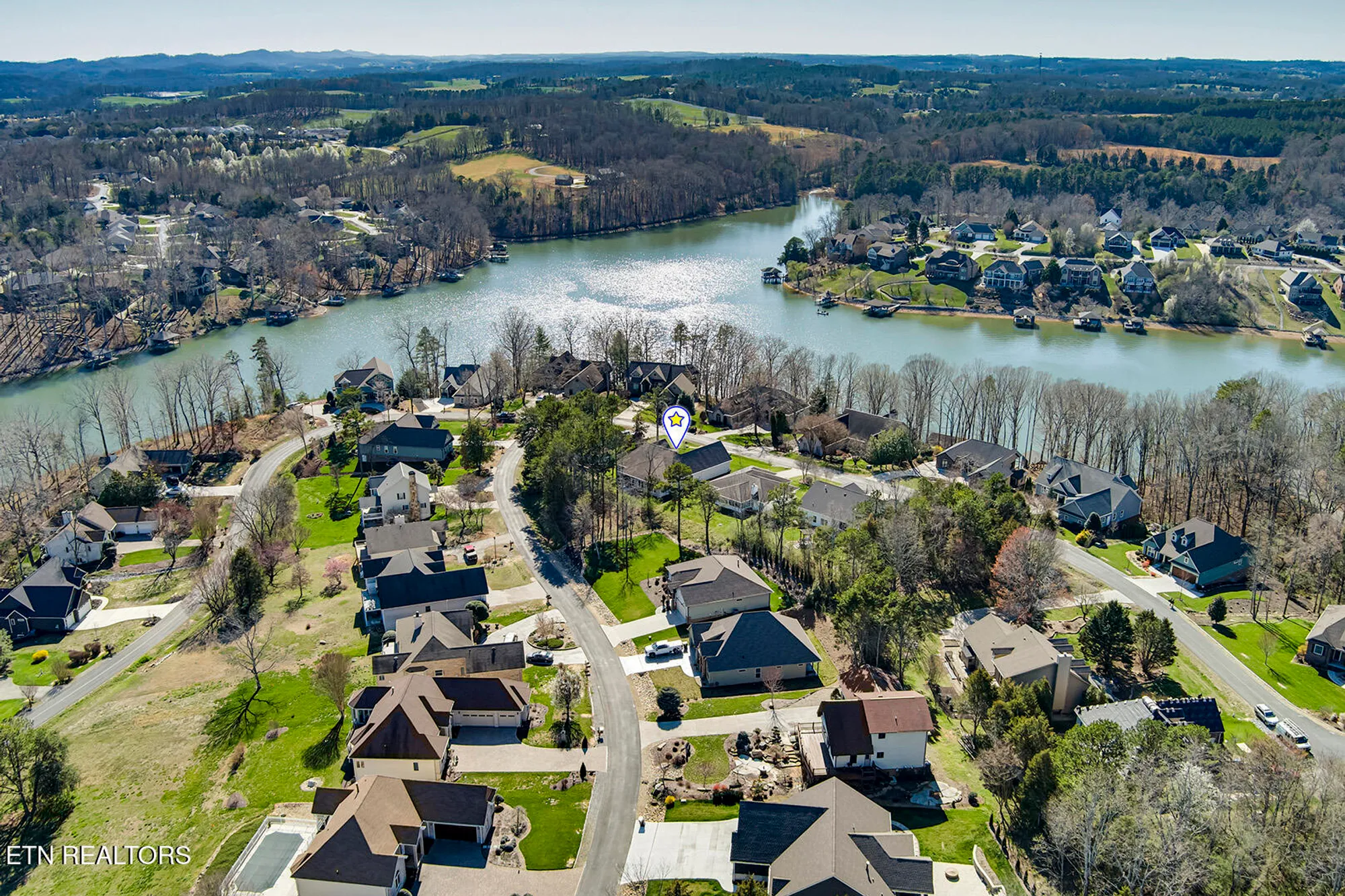 Property Slideshow image 53 of 59 | 192 amohi way, Loudon, TN, 37774