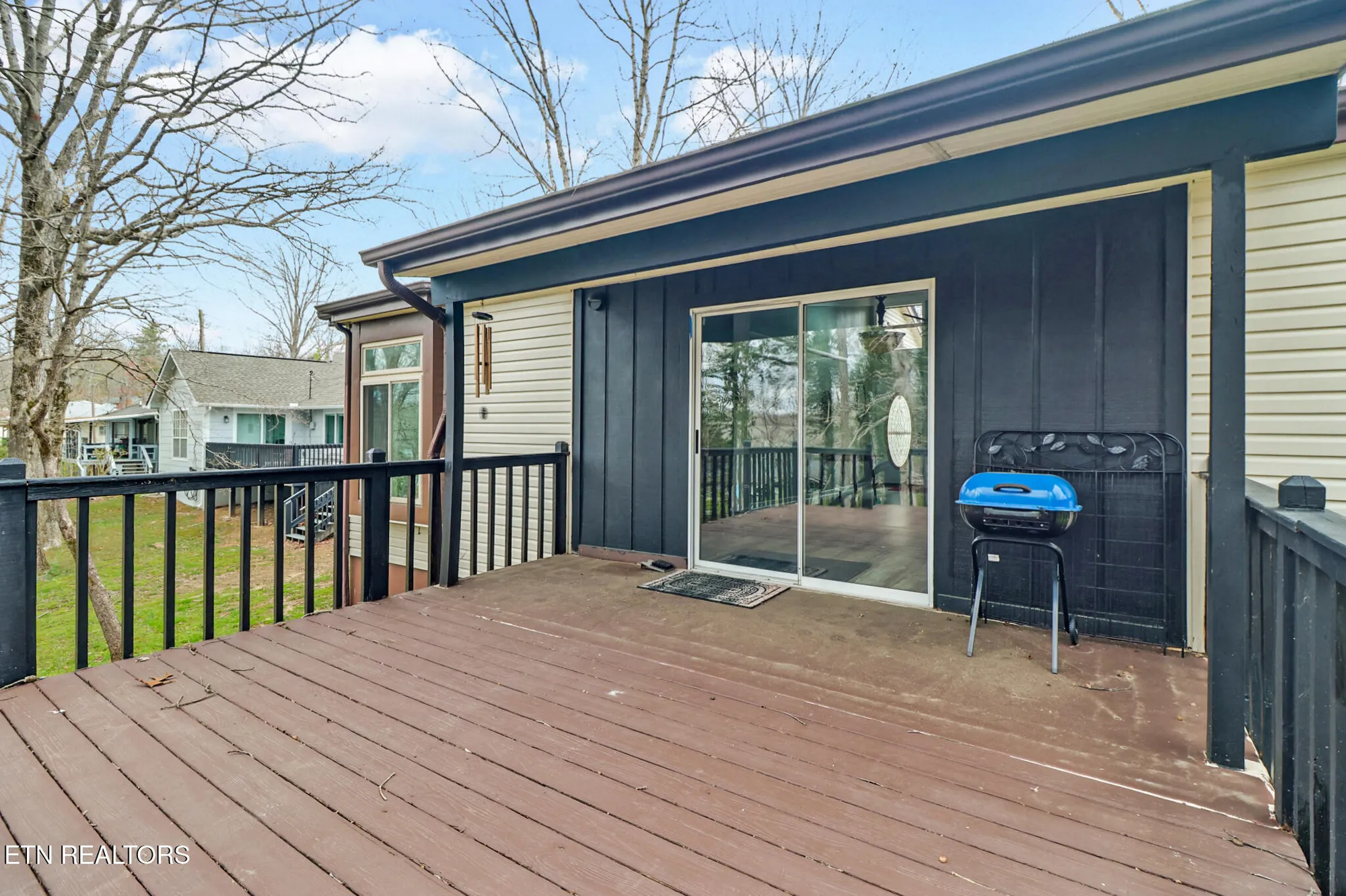 Property Slideshow image 5 of 32 | 121 lakeshire dr, Crossville, TN, 38558