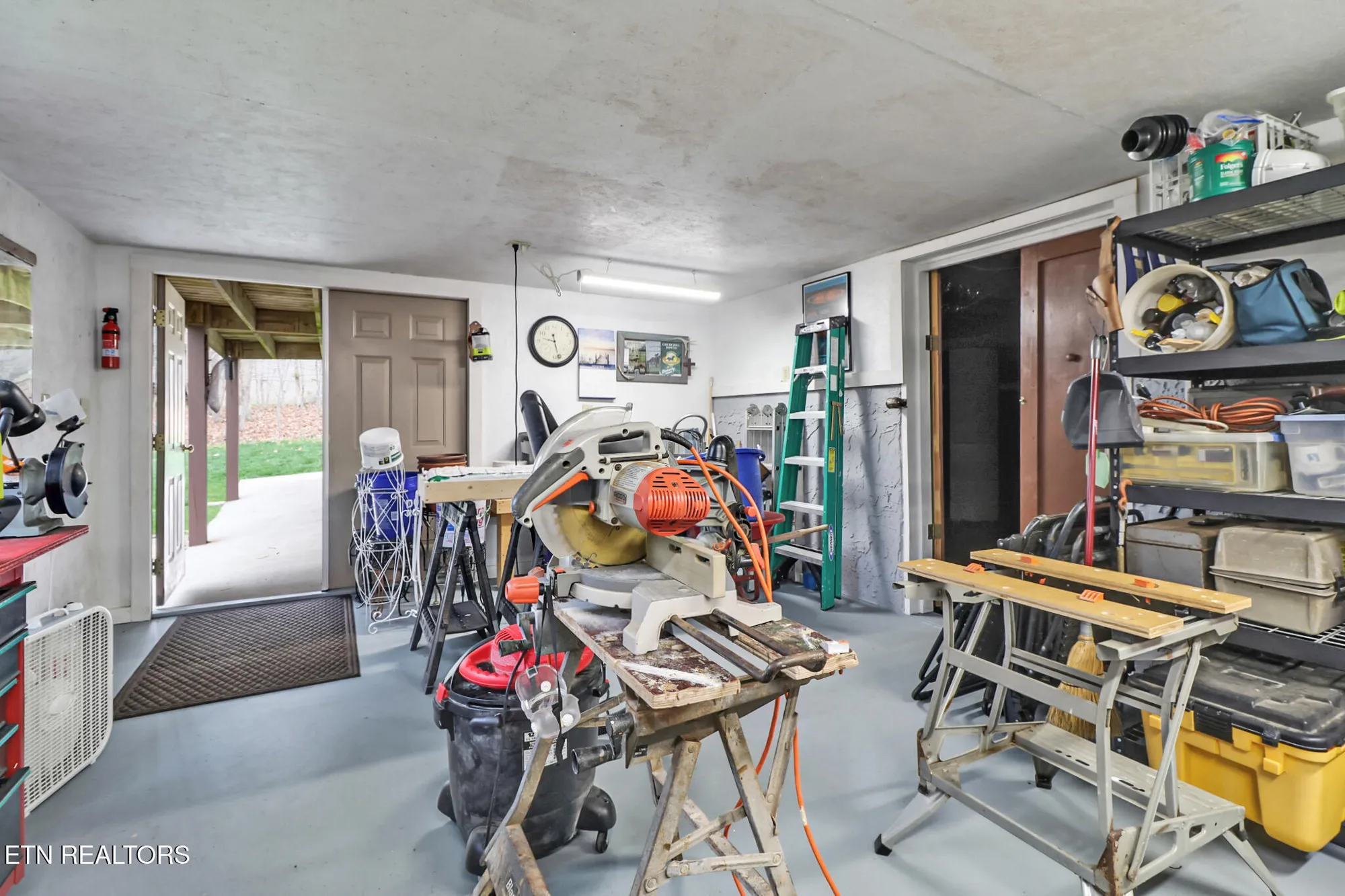 Property Slideshow image 38 of 54 | 207 overlook ln, Crossville, TN, 38558