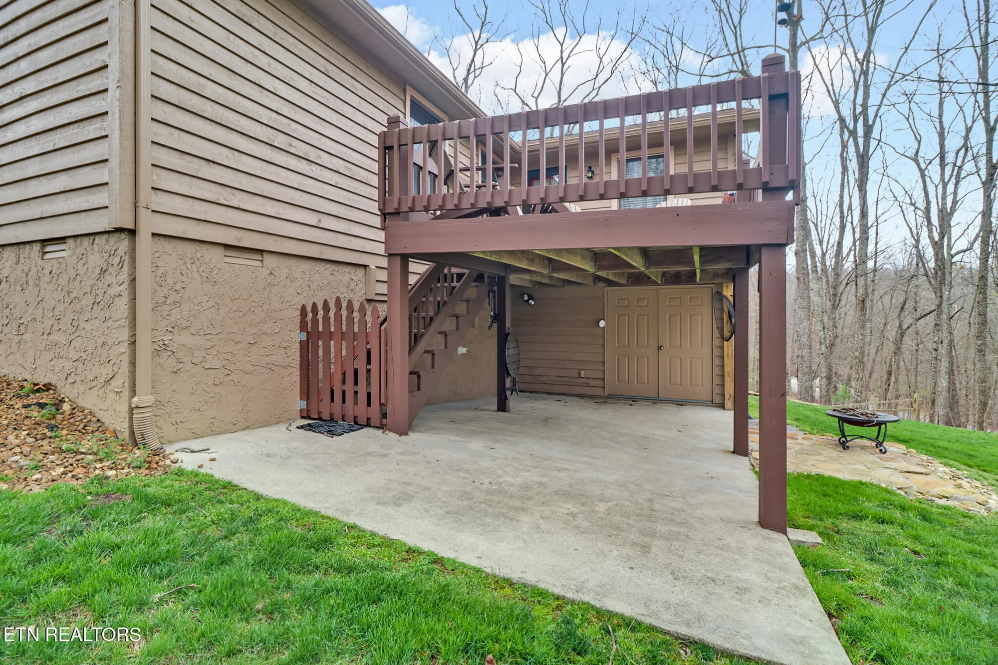 Property Slideshow image 35 of 54 | 207 overlook ln, Crossville, TN, 38558