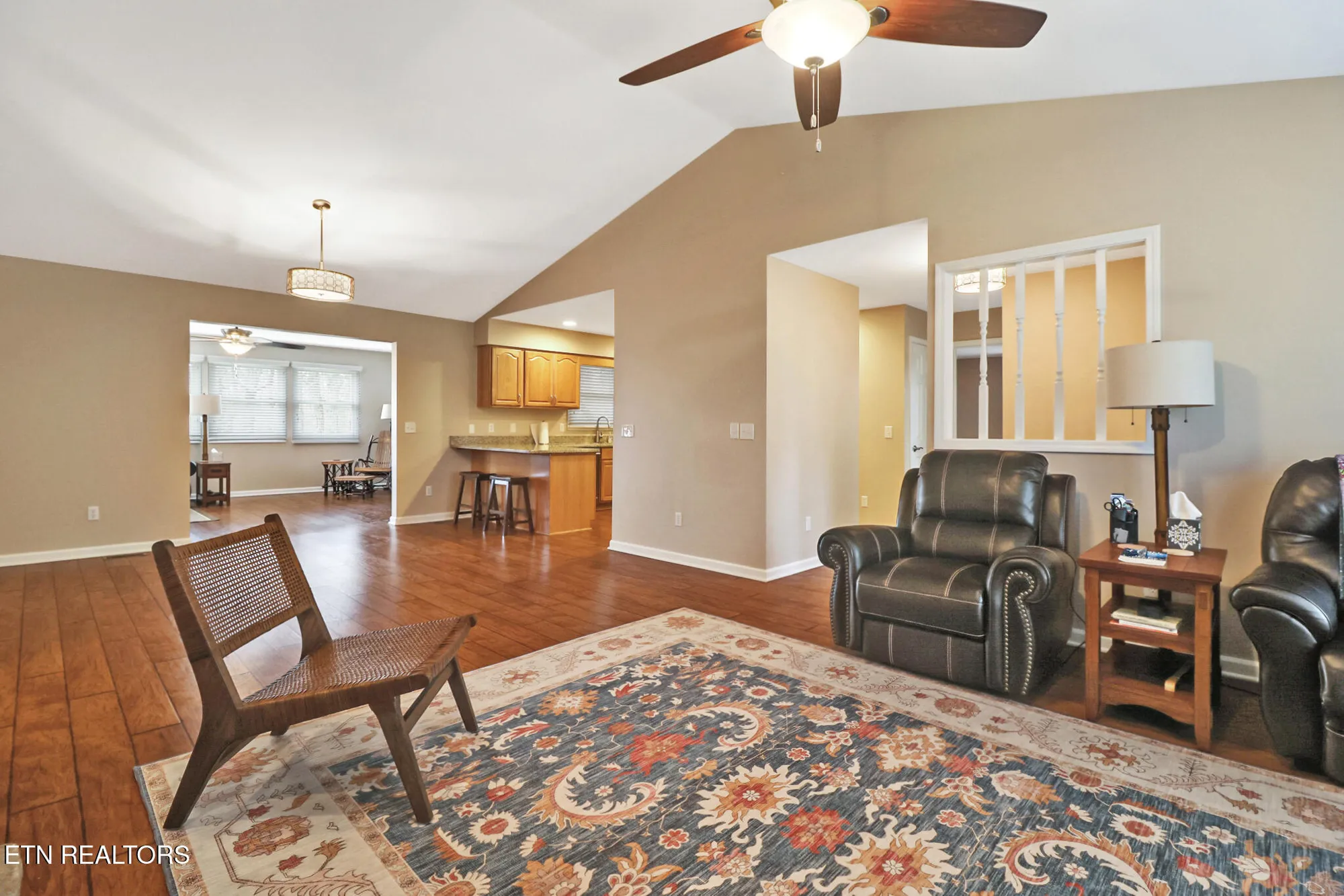 Property Slideshow image 11 of 54 | 207 overlook ln, Crossville, TN, 38558