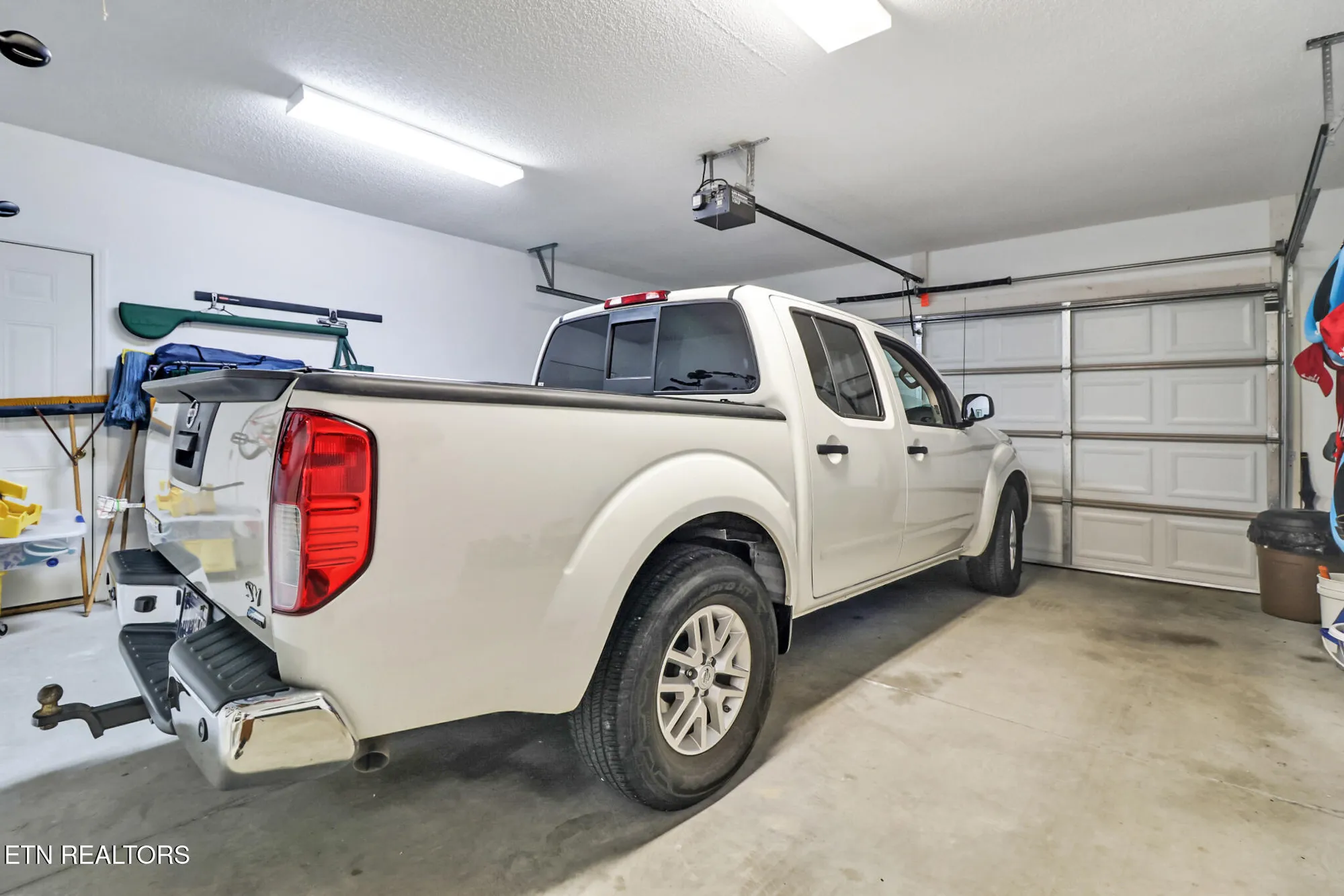 Property Slideshow image 32 of 54 | 207 overlook ln, Crossville, TN, 38558