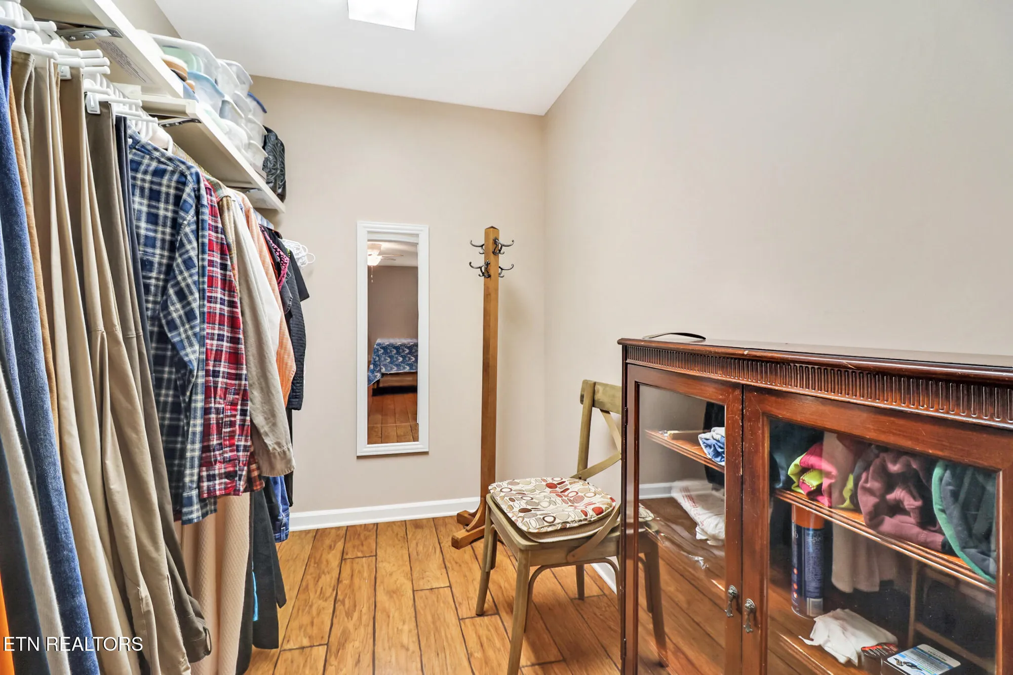 Property Slideshow image 24 of 54 | 207 overlook ln, Crossville, TN, 38558