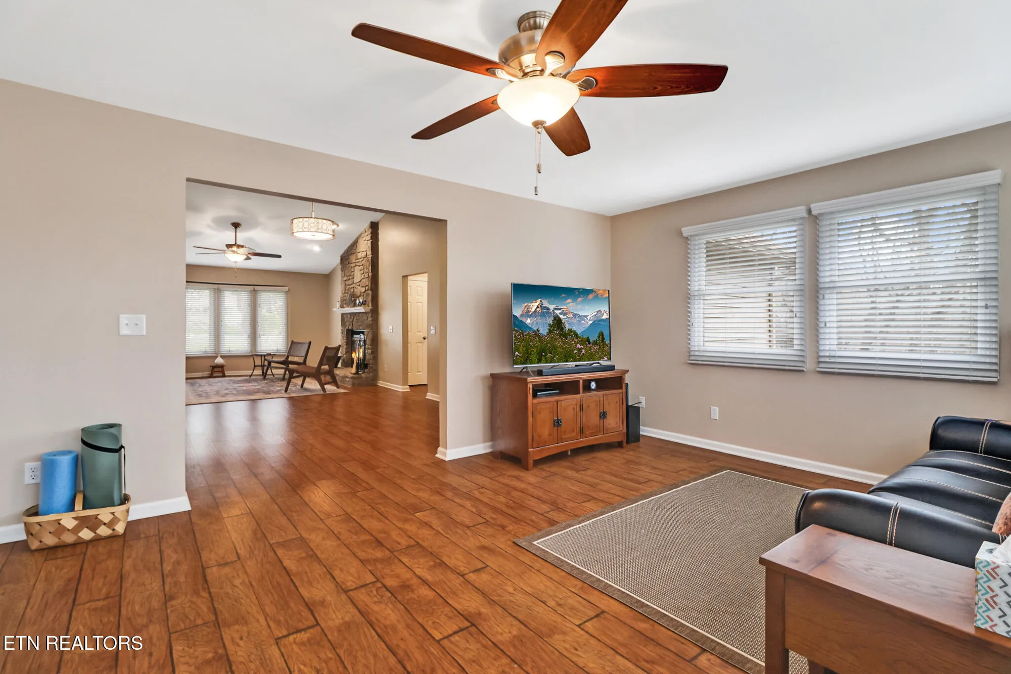 Property Slideshow image 18 of 54 | 207 overlook ln, Crossville, TN, 38558