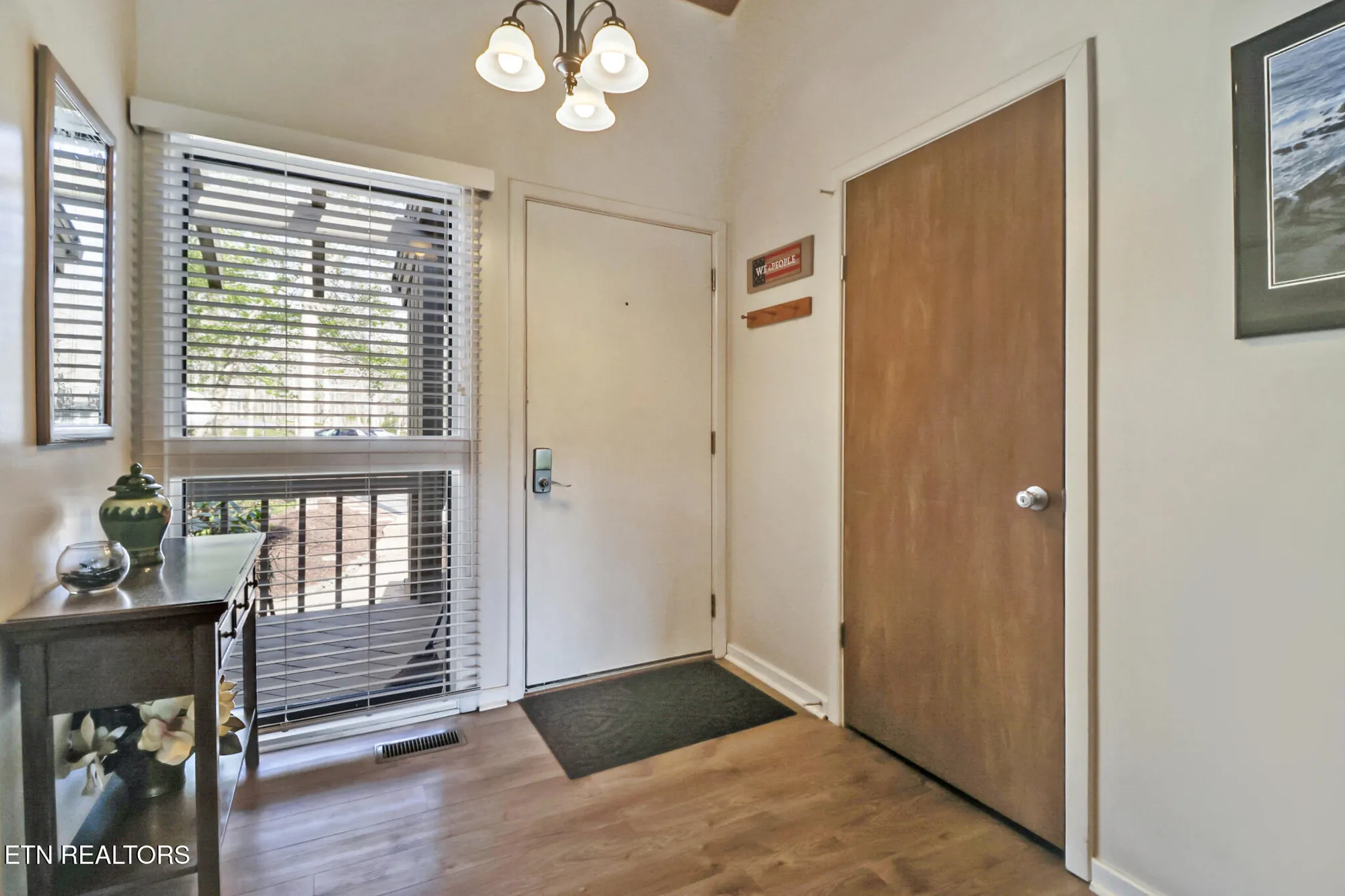 Property Slideshow image 4 of 30 | 99 eagle ct, Crossville, TN, 38558