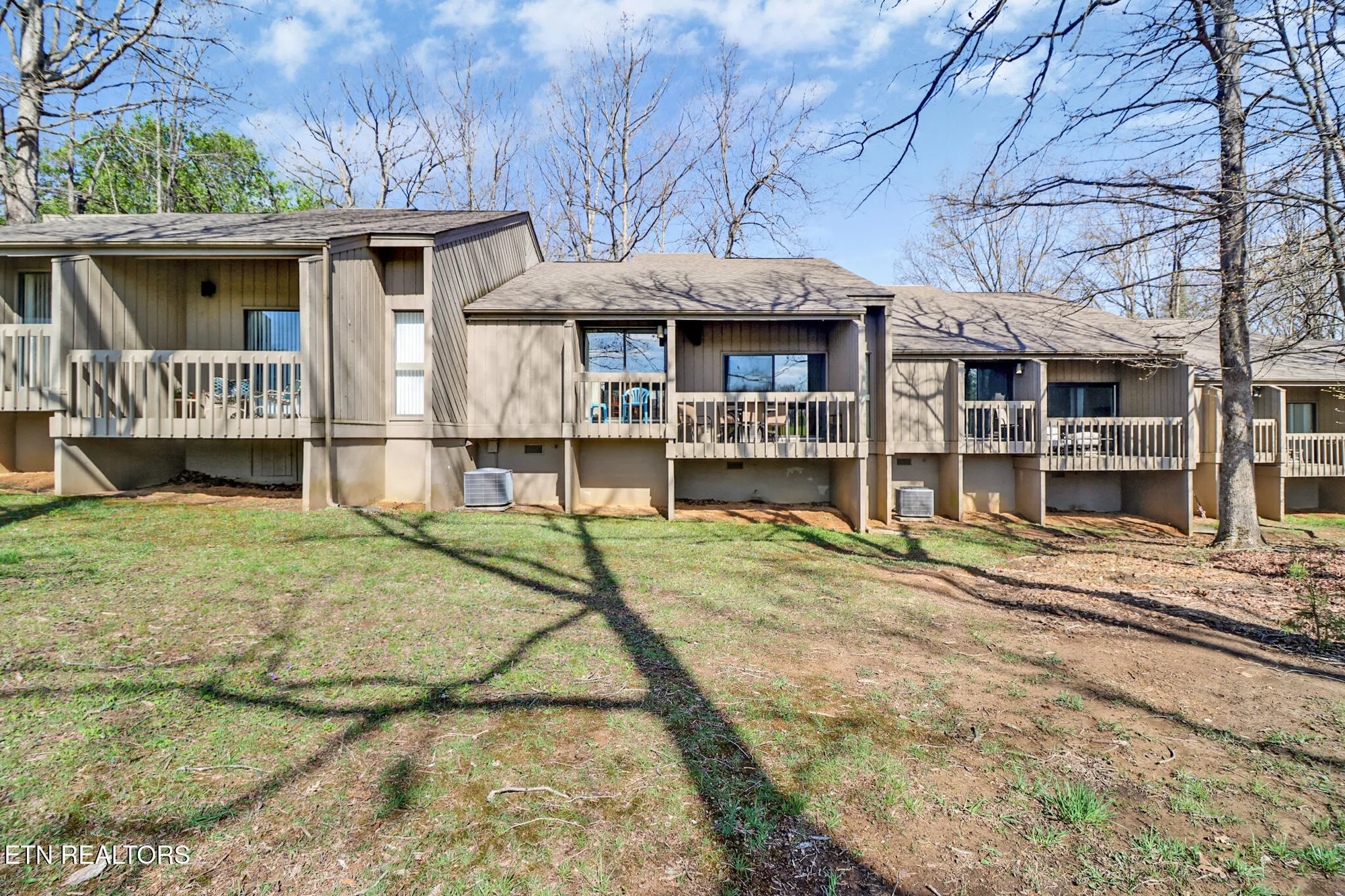 Property Slideshow image 22 of 30 | 99 eagle ct, Crossville, TN, 38558