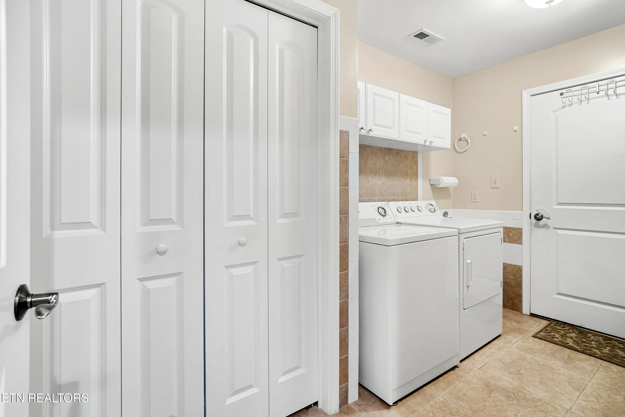Property Slideshow image 36 of 37 | 124 pocola way, Loudon, TN, 37774