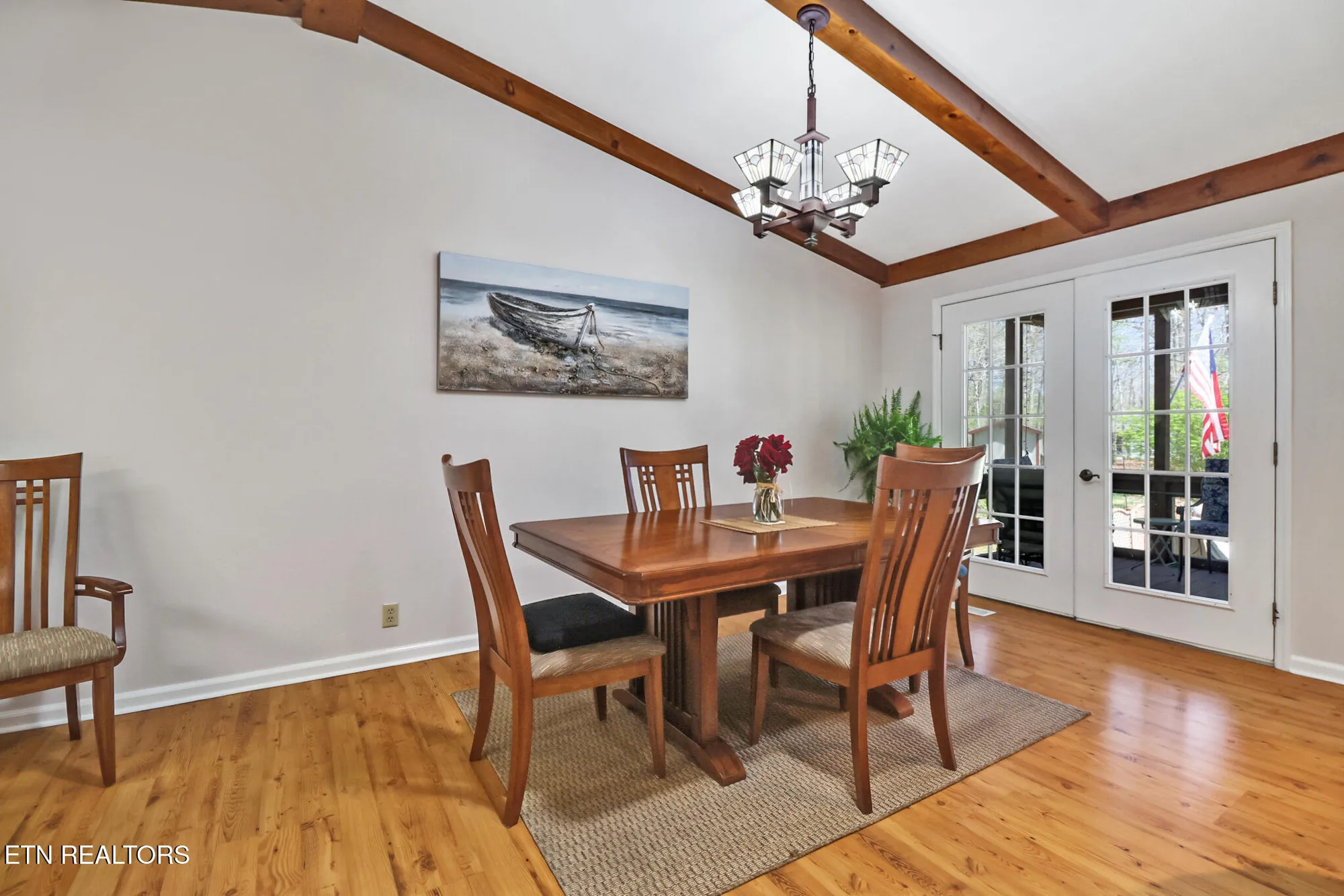 Property Slideshow image 9 of 36 | 13 oxford cir, Crossville, TN, 38558