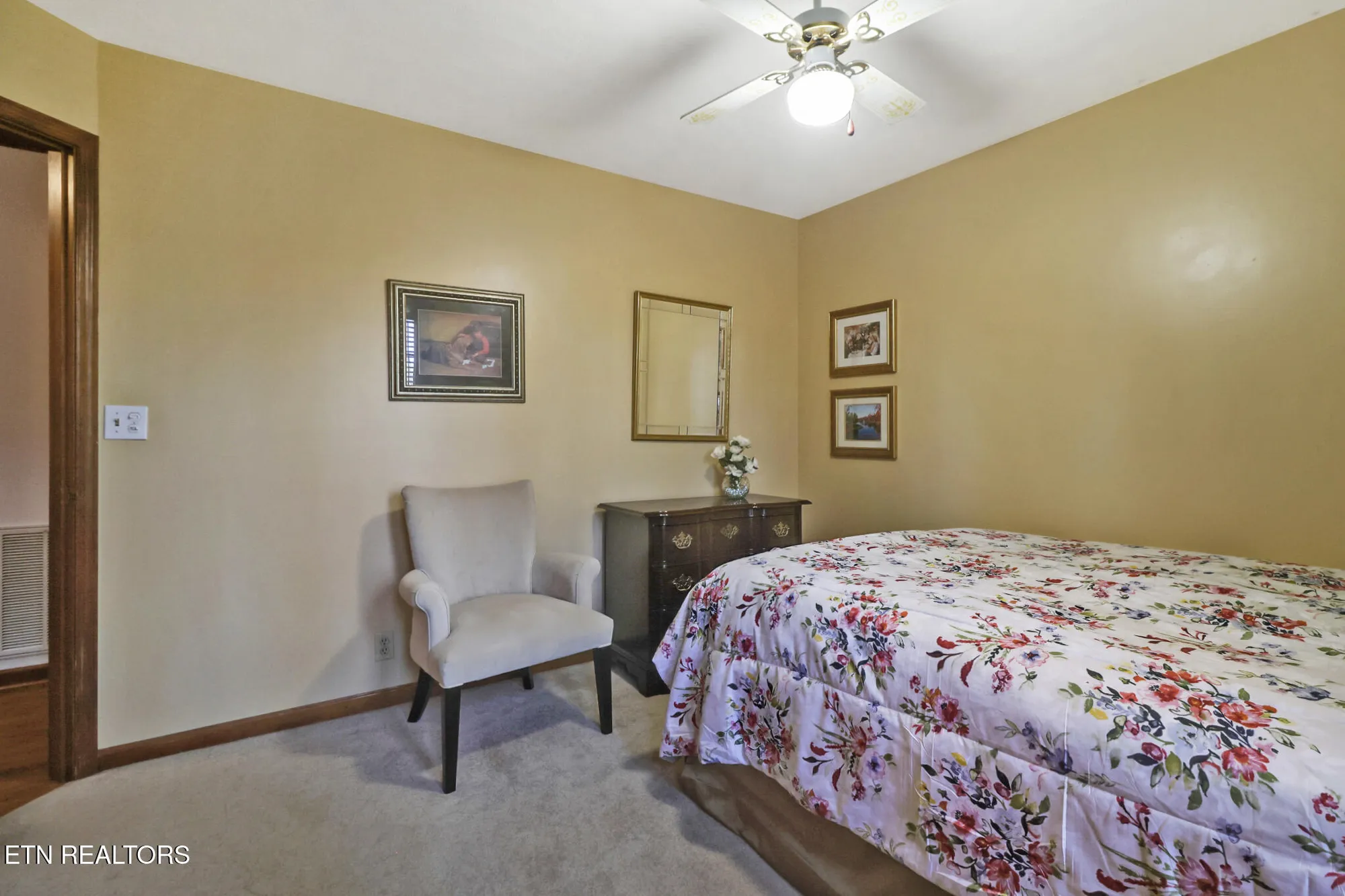 Property Slideshow image 24 of 36 | 13 oxford cir, Crossville, TN, 38558