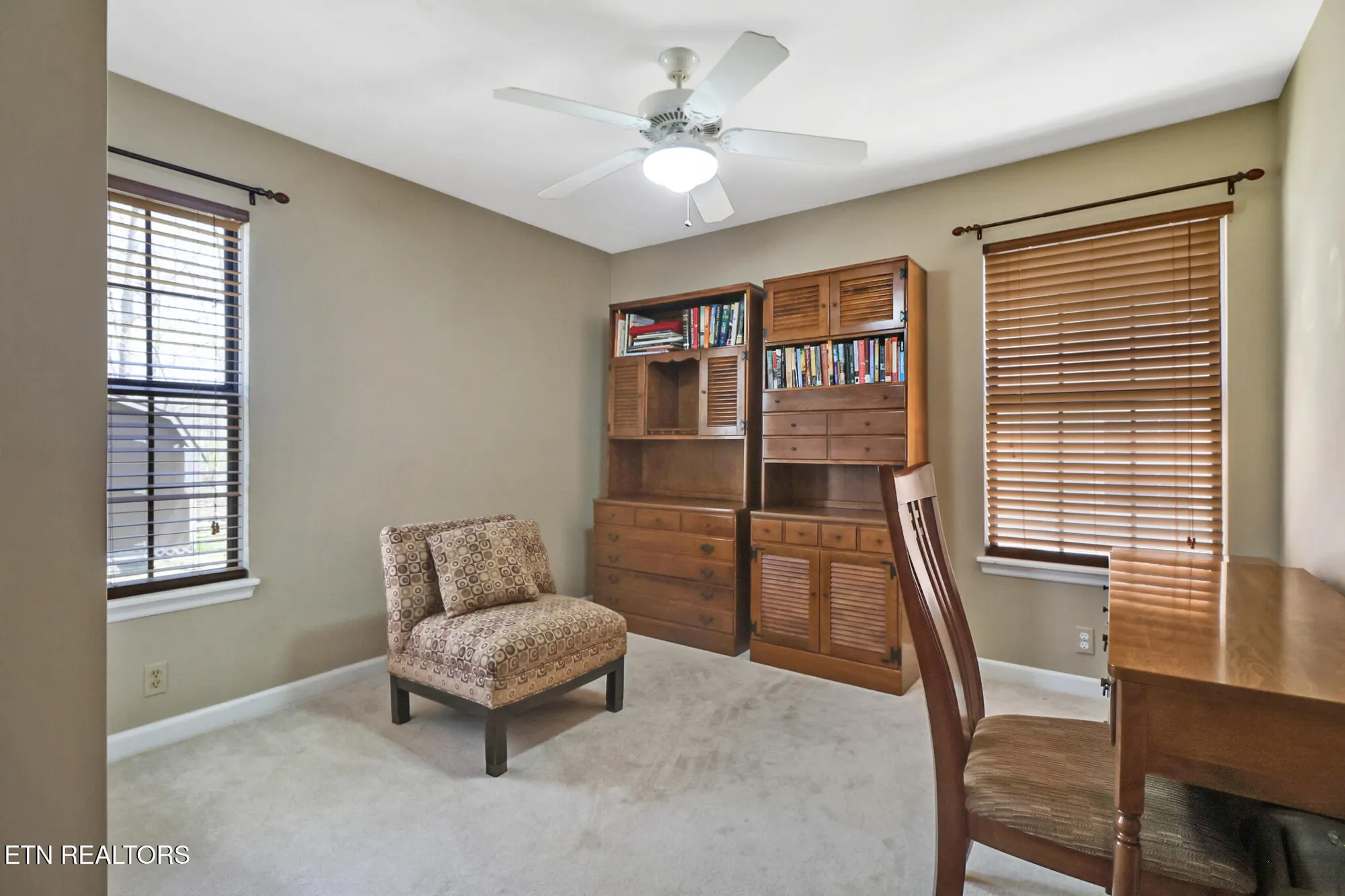 Property Slideshow image 26 of 36 | 13 oxford cir, Crossville, TN, 38558