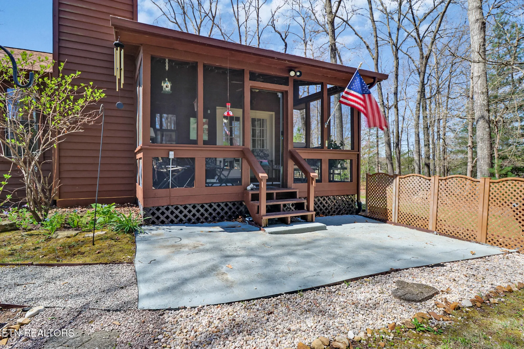 Property Slideshow image 33 of 36 | 13 oxford cir, Crossville, TN, 38558