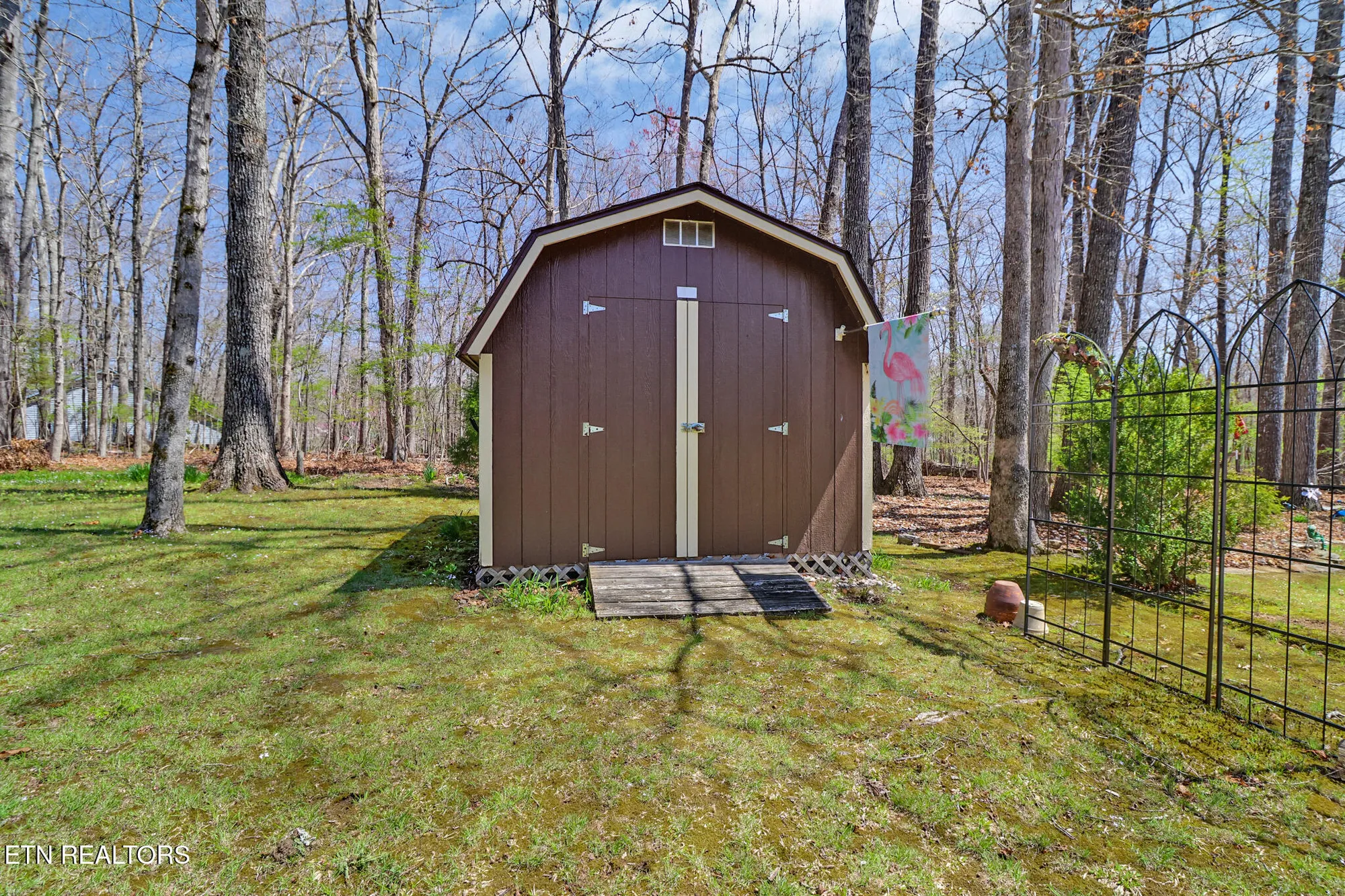 Property Slideshow image 34 of 36 | 13 oxford cir, Crossville, TN, 38558