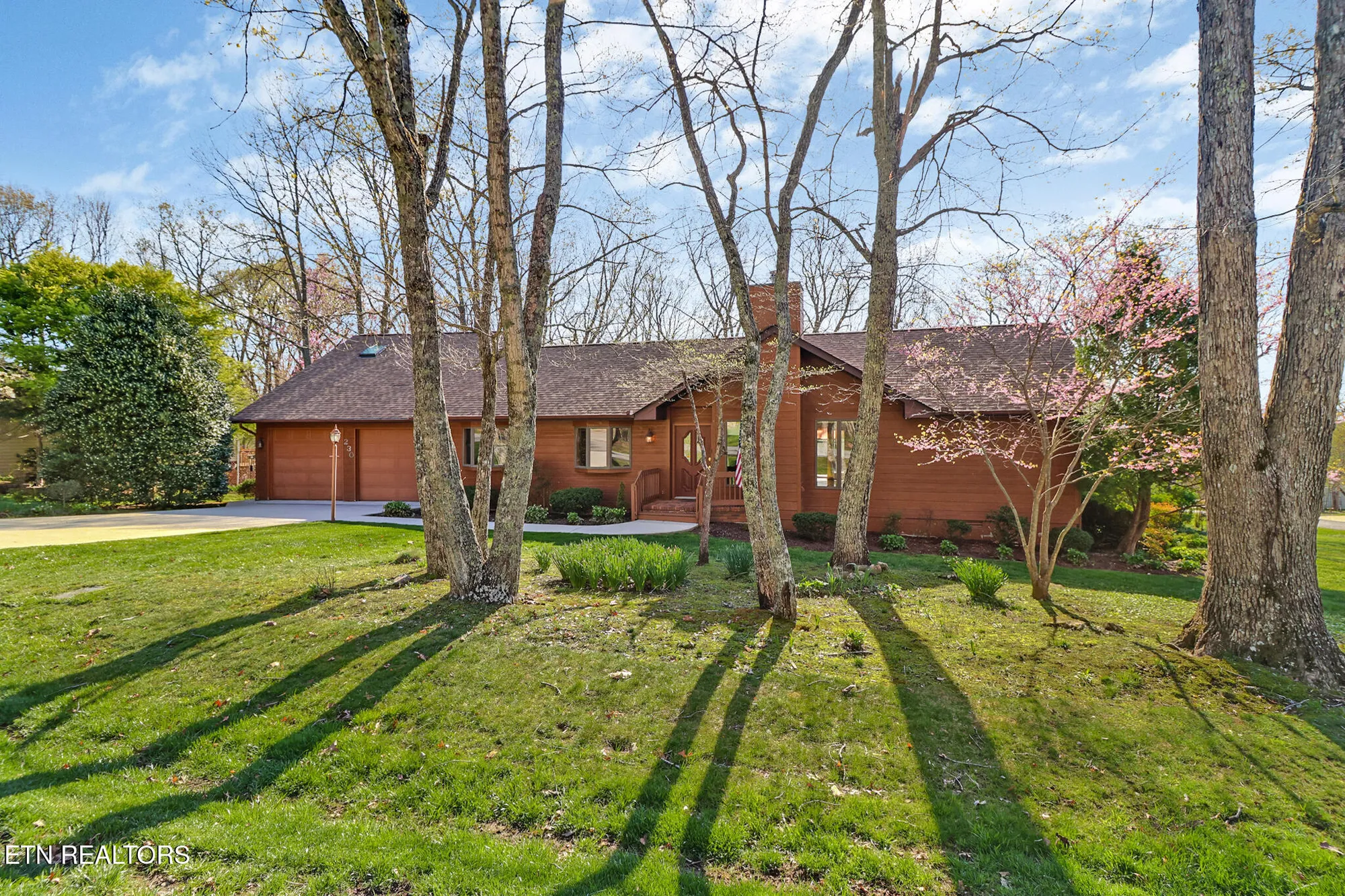 Property Slideshow image 4 of 55 | 230 amherst ln, Crossville, TN, 38558