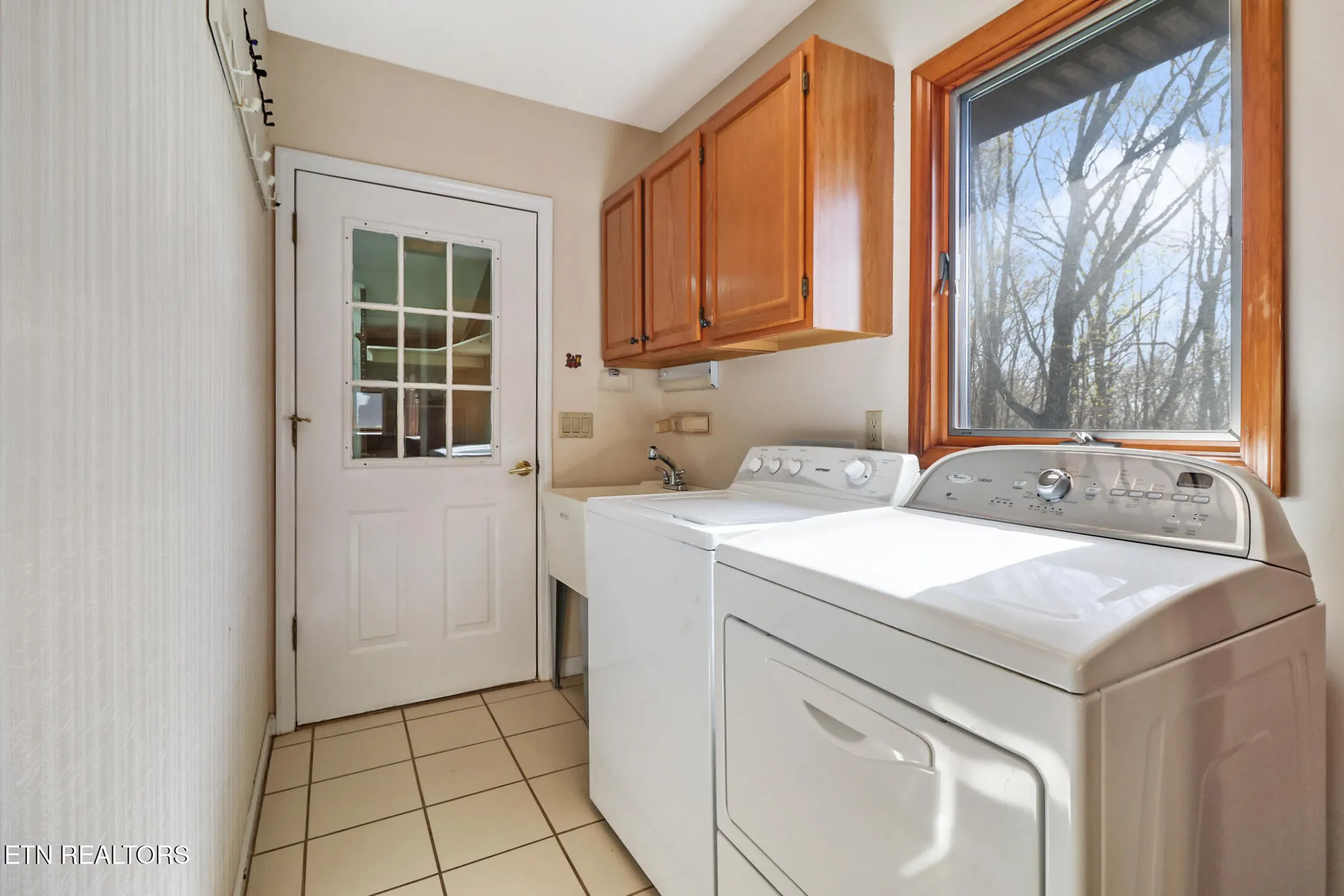 Property Slideshow image 30 of 55 | 230 amherst ln, Crossville, TN, 38558