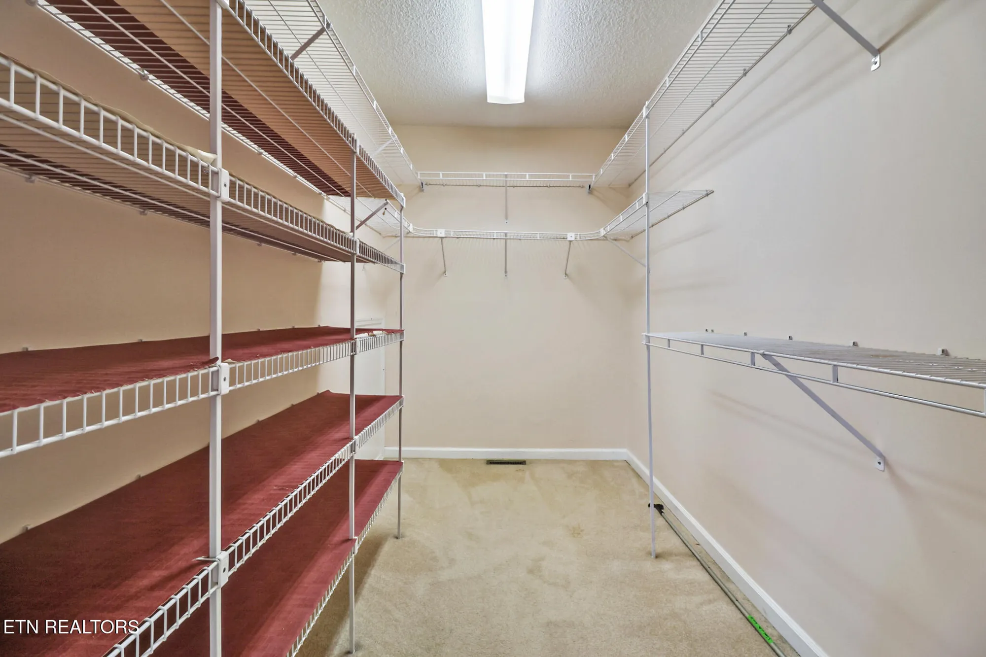 Property Slideshow image 23 of 55 | 230 amherst ln, Crossville, TN, 38558