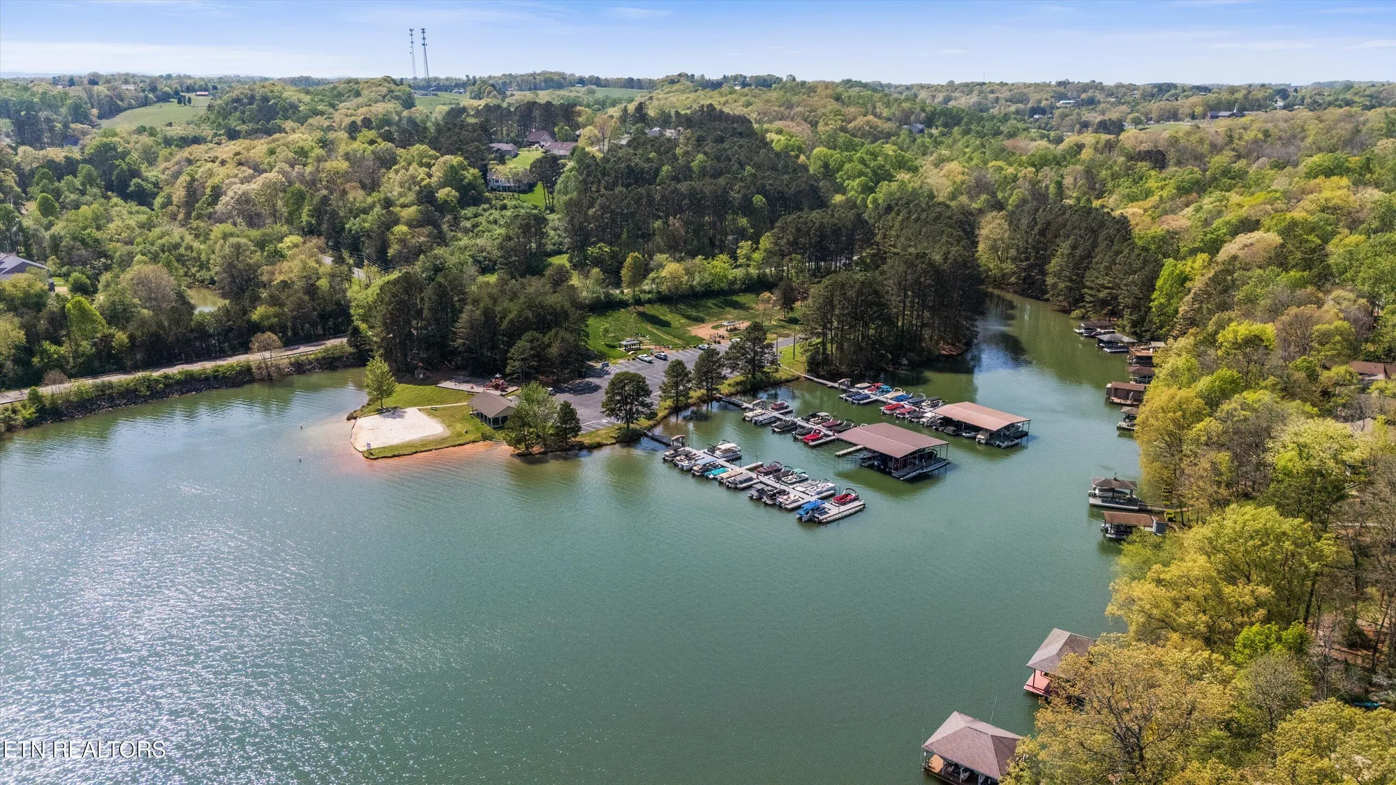 Property Slideshow image 35 of 48 | 102 chaloni ln, Loudon, TN, 37774