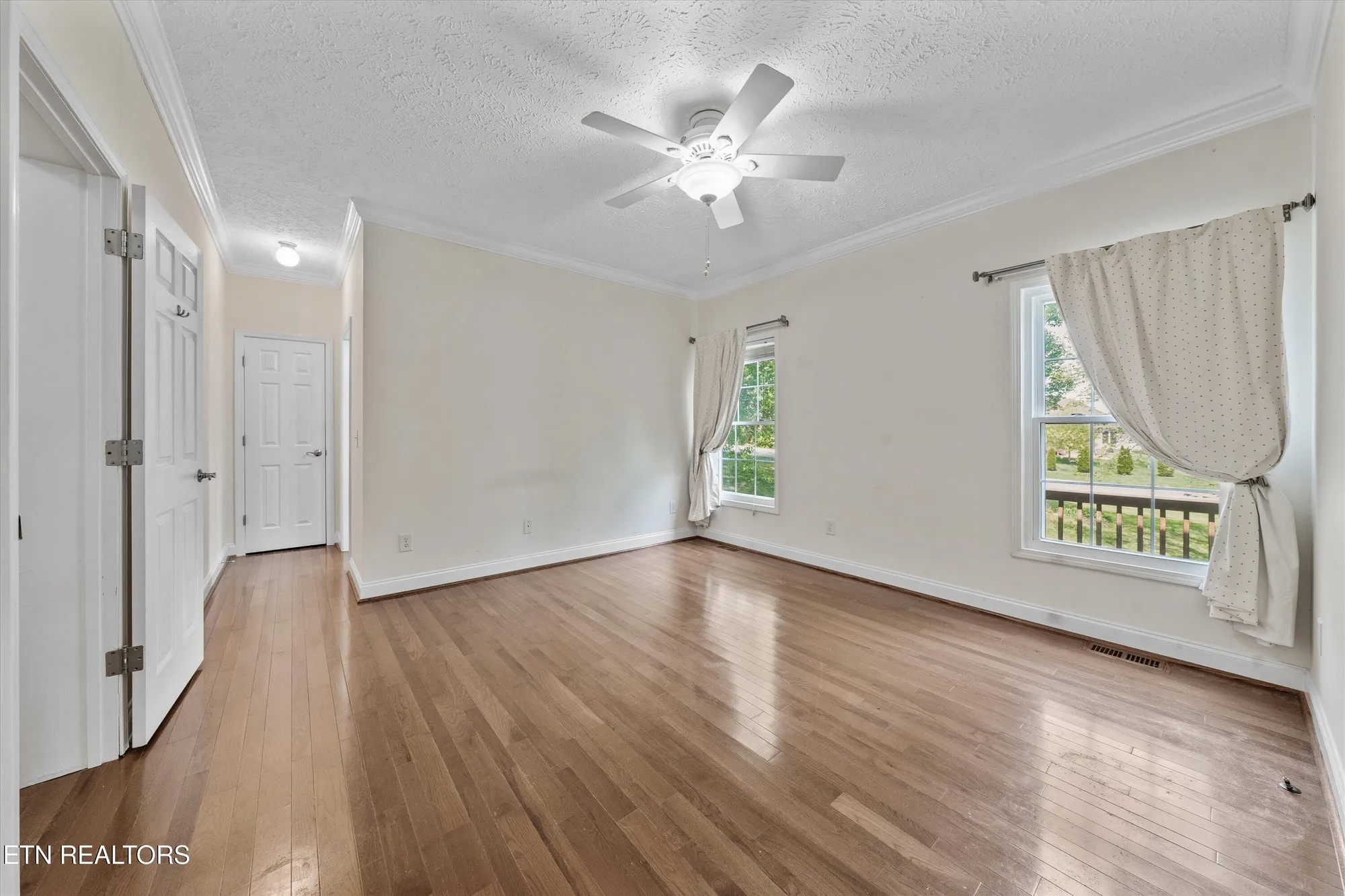 Property Slideshow image 23 of 48 | 102 chaloni ln, Loudon, TN, 37774