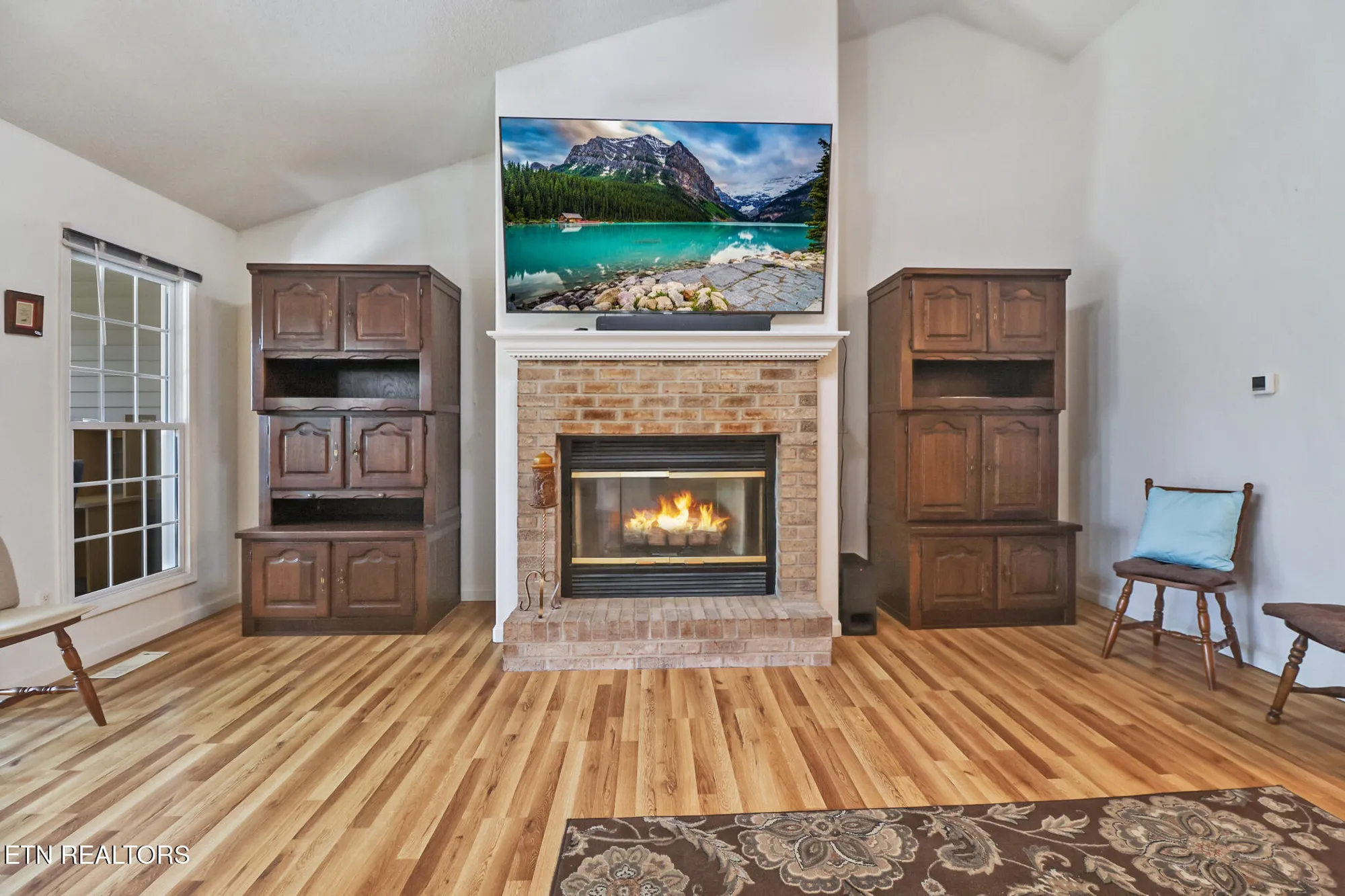 Property Slideshow image 9 of 39 | 222 pomeroy dr, Crossville, TN, 38558