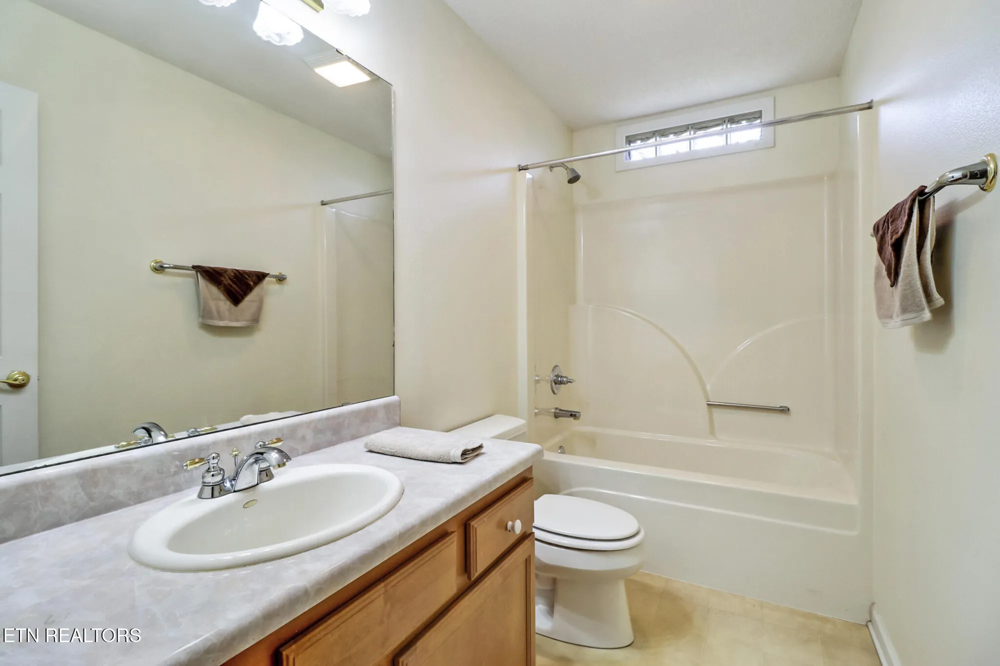 Property Slideshow image 29 of 39 | 222 pomeroy dr, Crossville, TN, 38558