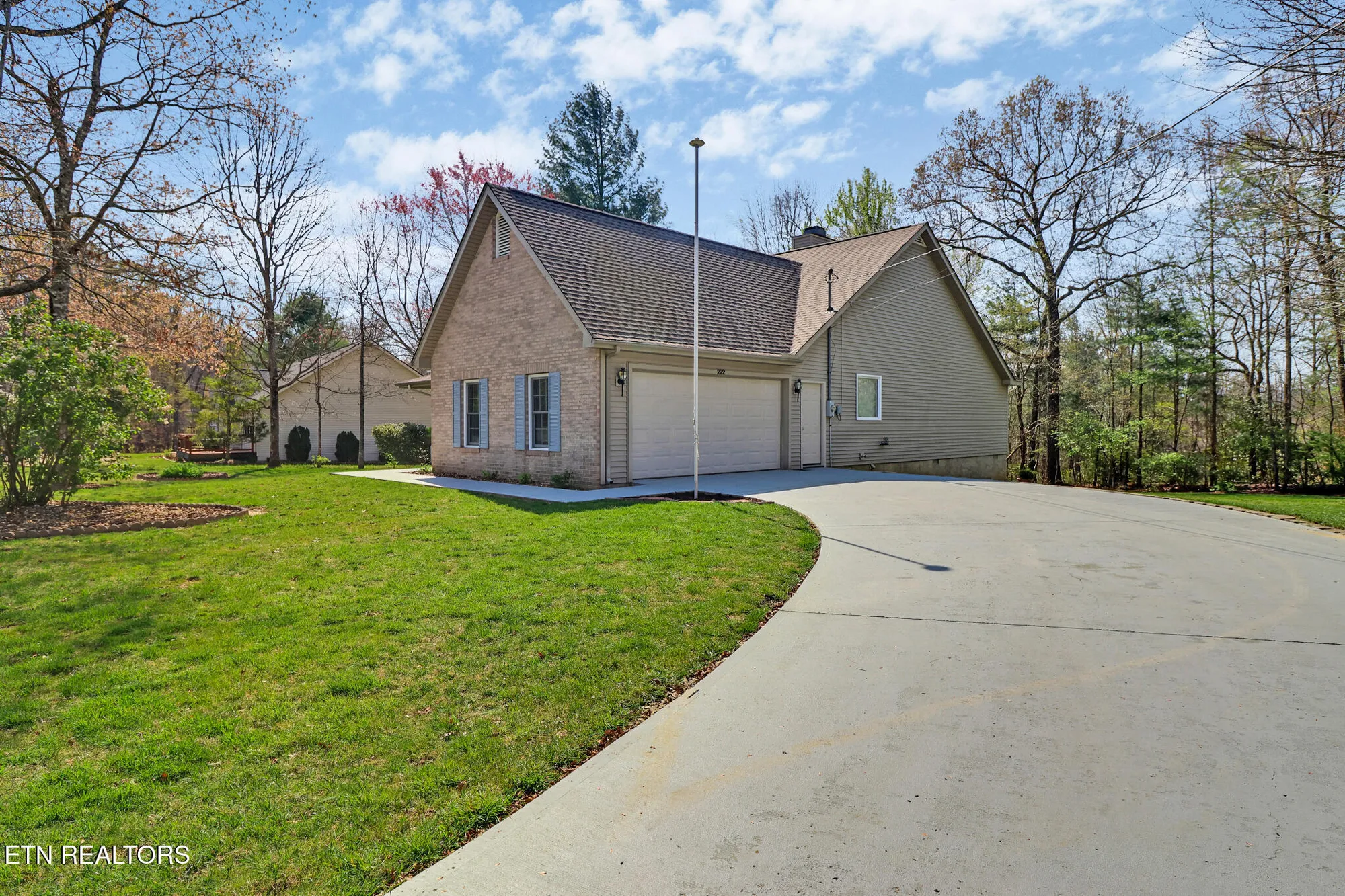 Property Slideshow image 36 of 39 | 222 pomeroy dr, Crossville, TN, 38558