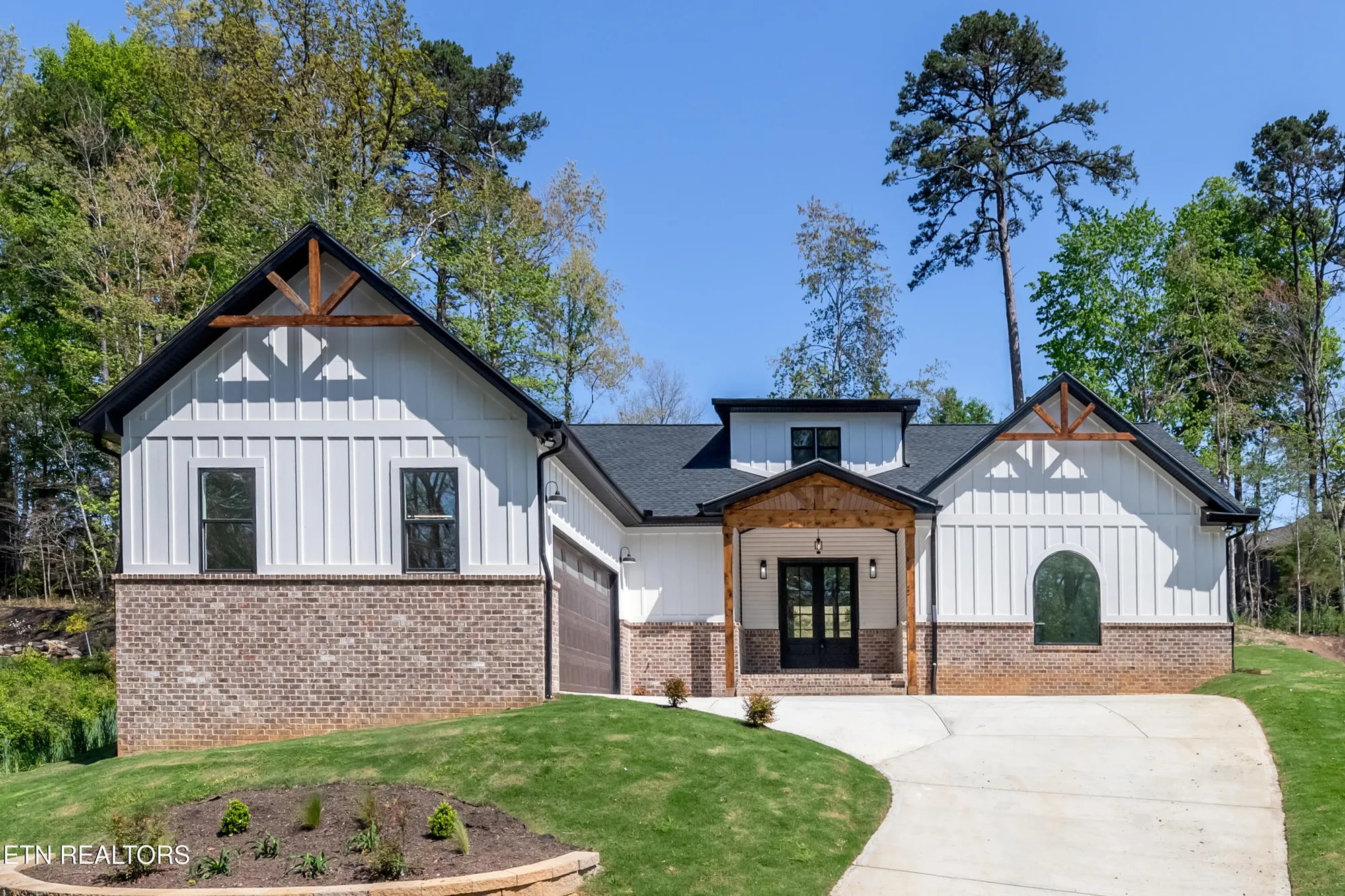 Property Slideshow image 1 of 53 | 149 kawga way, Loudon, TN, 37774