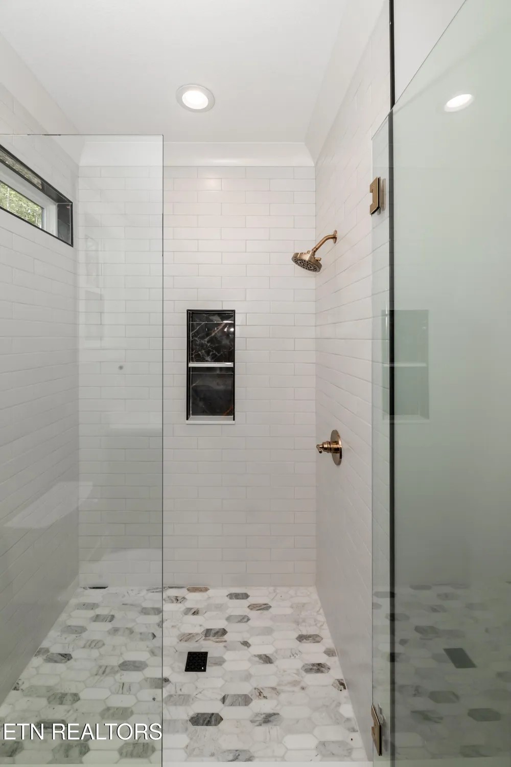 Property Slideshow image 48 of 53 | 149 kawga way, Loudon, TN, 37774