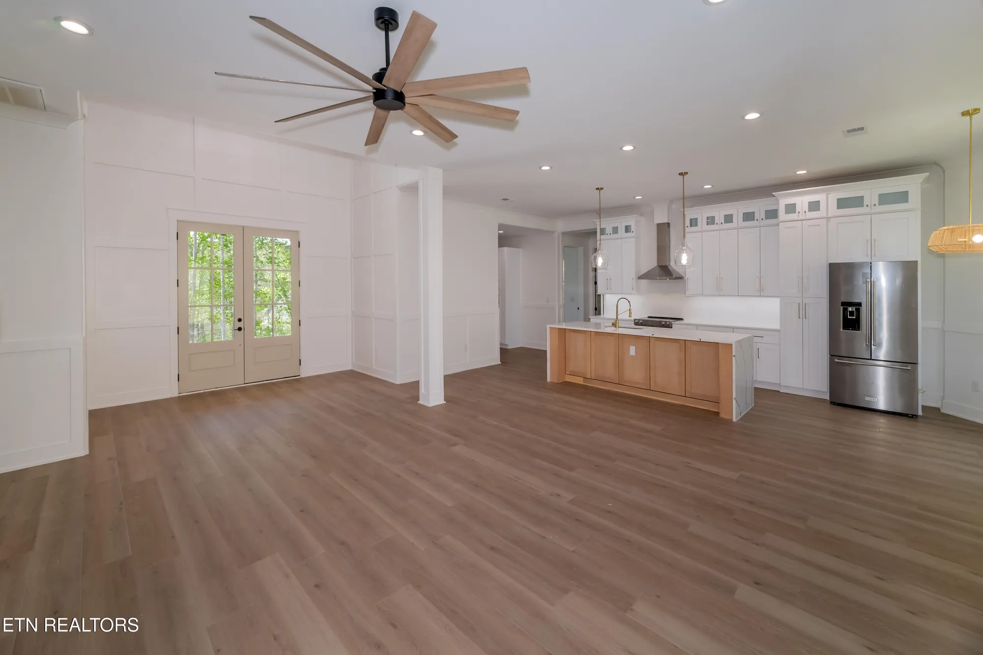 Property Slideshow image 11 of 53 | 149 kawga way, Loudon, TN, 37774