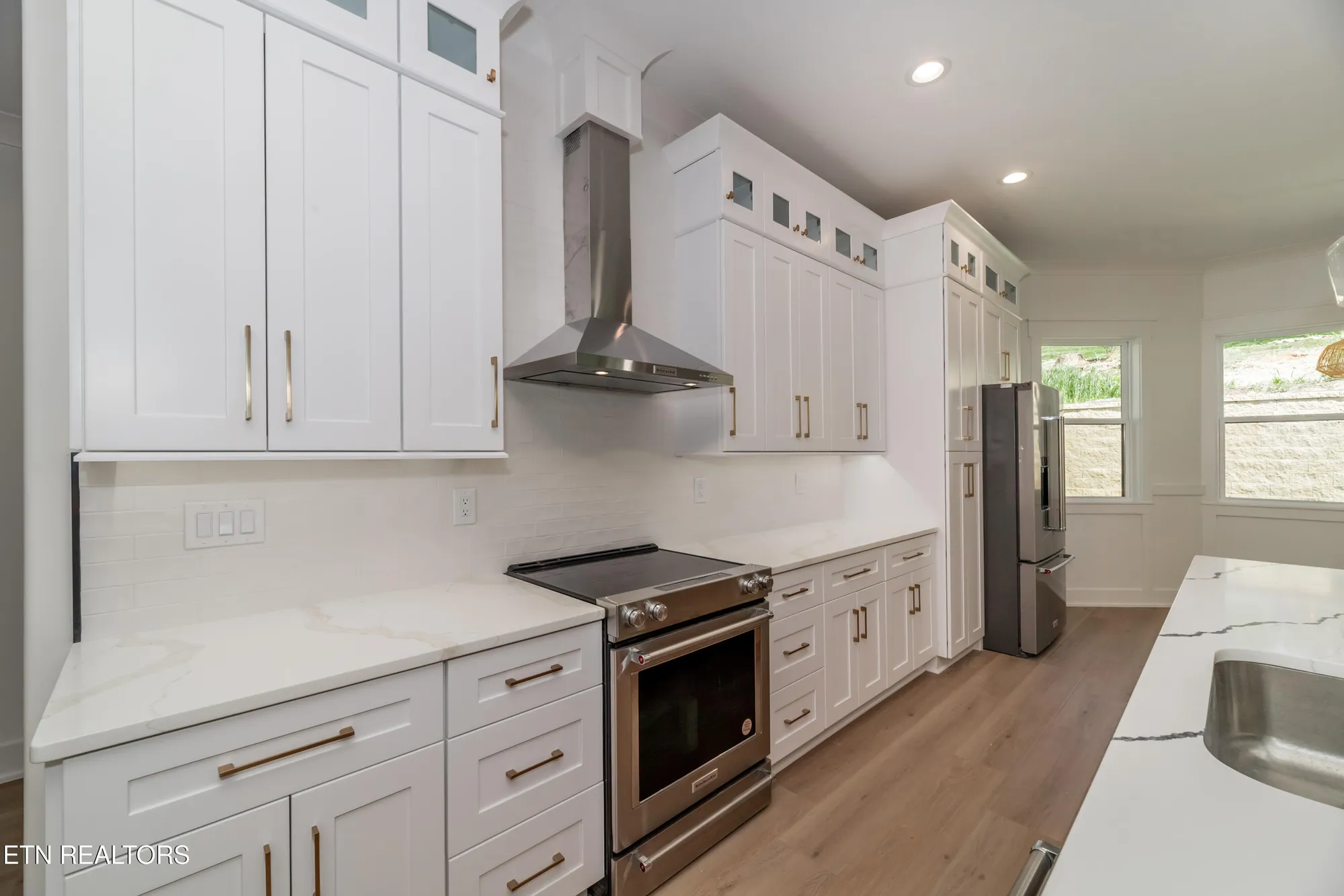 Property Slideshow image 17 of 53 | 149 kawga way, Loudon, TN, 37774