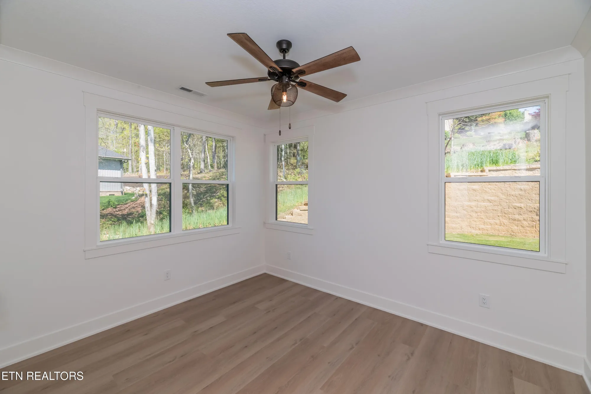 Property Slideshow image 42 of 53 | 149 kawga way, Loudon, TN, 37774