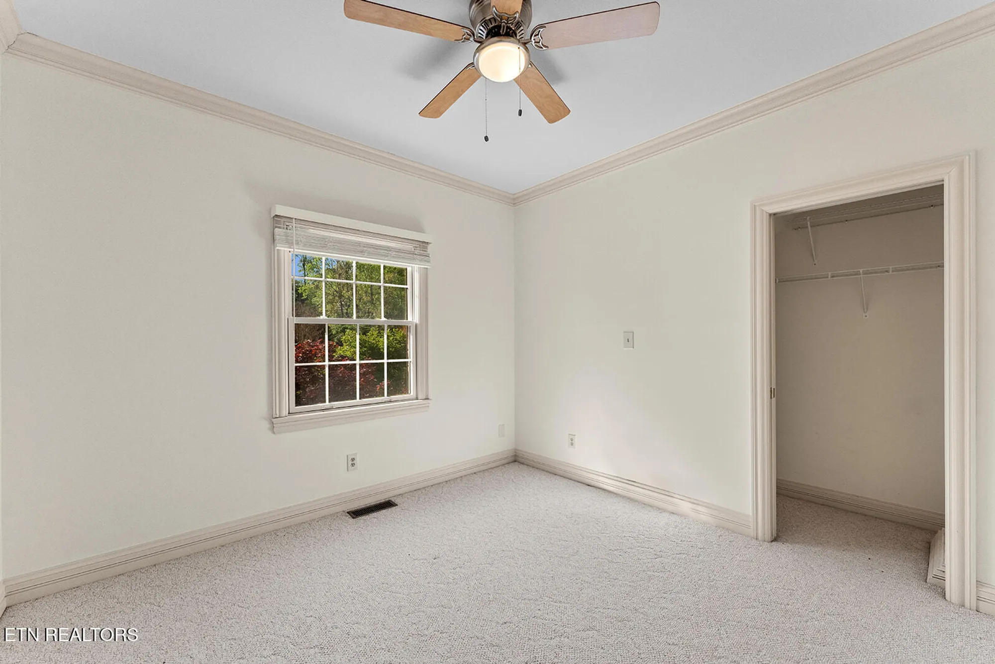 Property Slideshow image 36 of 66 | 231 chuniloti way, Loudon, TN, 37774