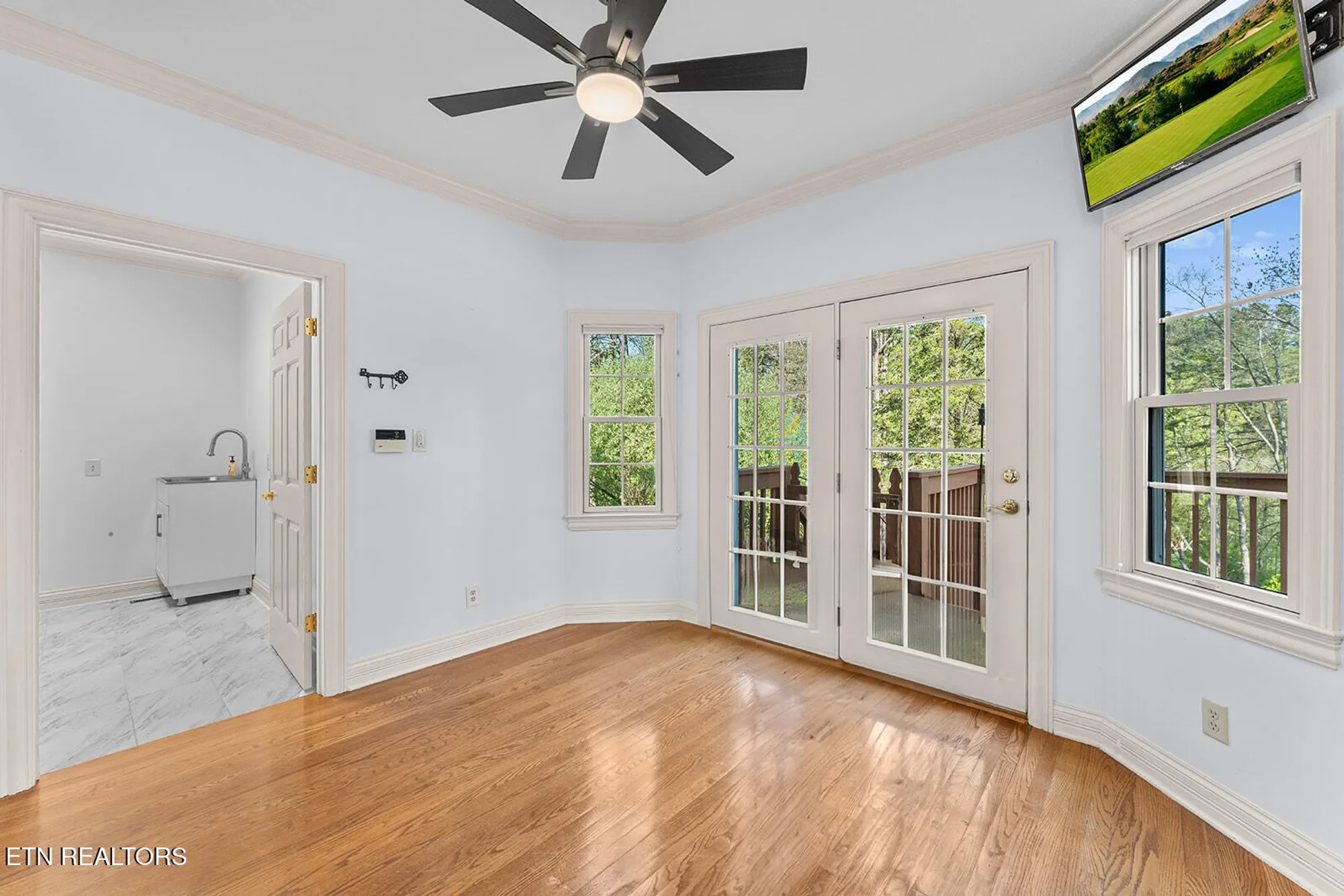 Property Slideshow image 21 of 66 | 231 chuniloti way, Loudon, TN, 37774