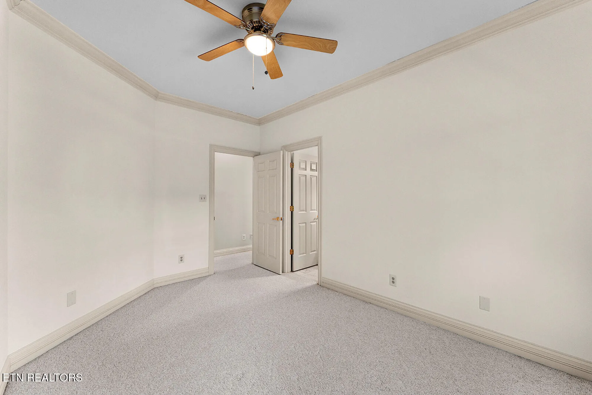 Property Slideshow image 33 of 66 | 231 chuniloti way, Loudon, TN, 37774