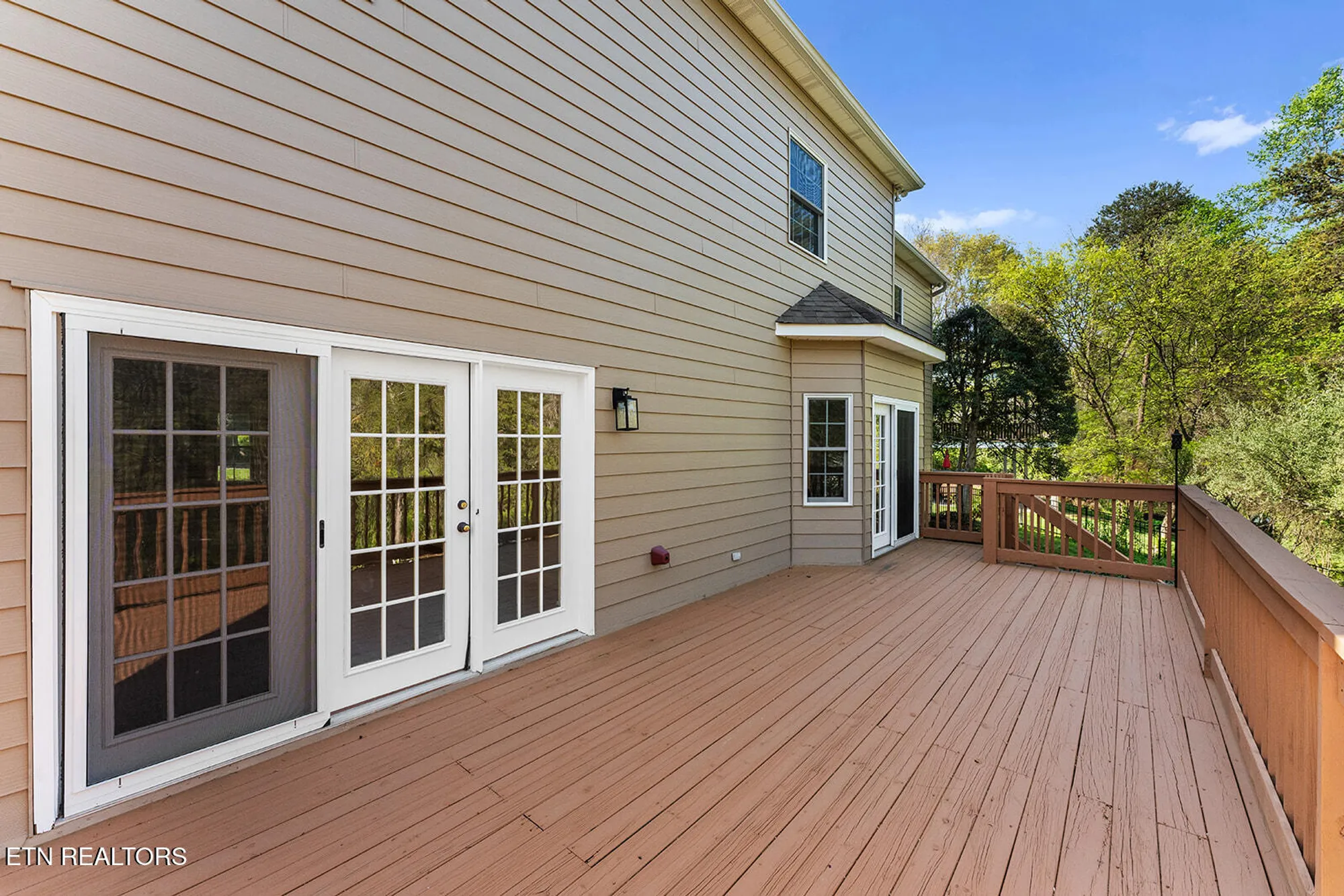 Property Slideshow image 23 of 66 | 231 chuniloti way, Loudon, TN, 37774