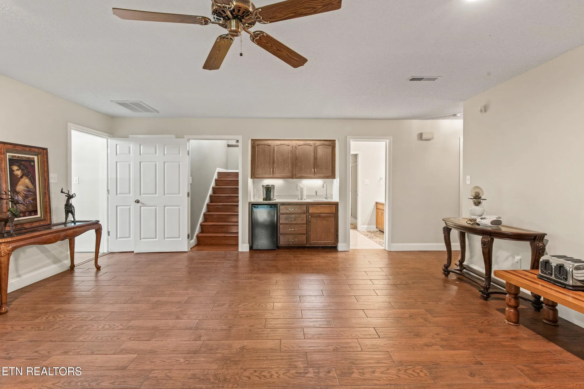 Property Slideshow image 28 of 59 | 106 tecumseh ln, Loudon, TN, 37774