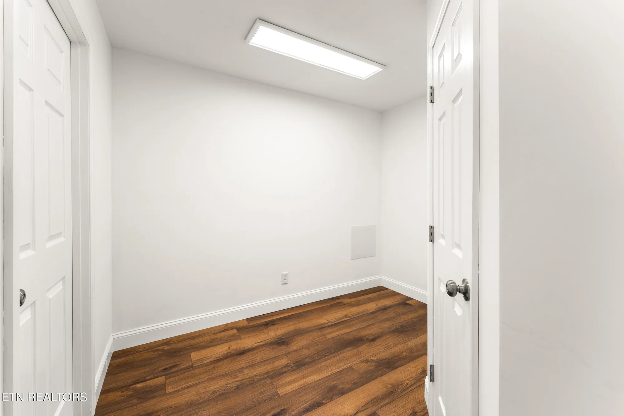 Property Slideshow image 40 of 59 | 106 tecumseh ln, Loudon, TN, 37774