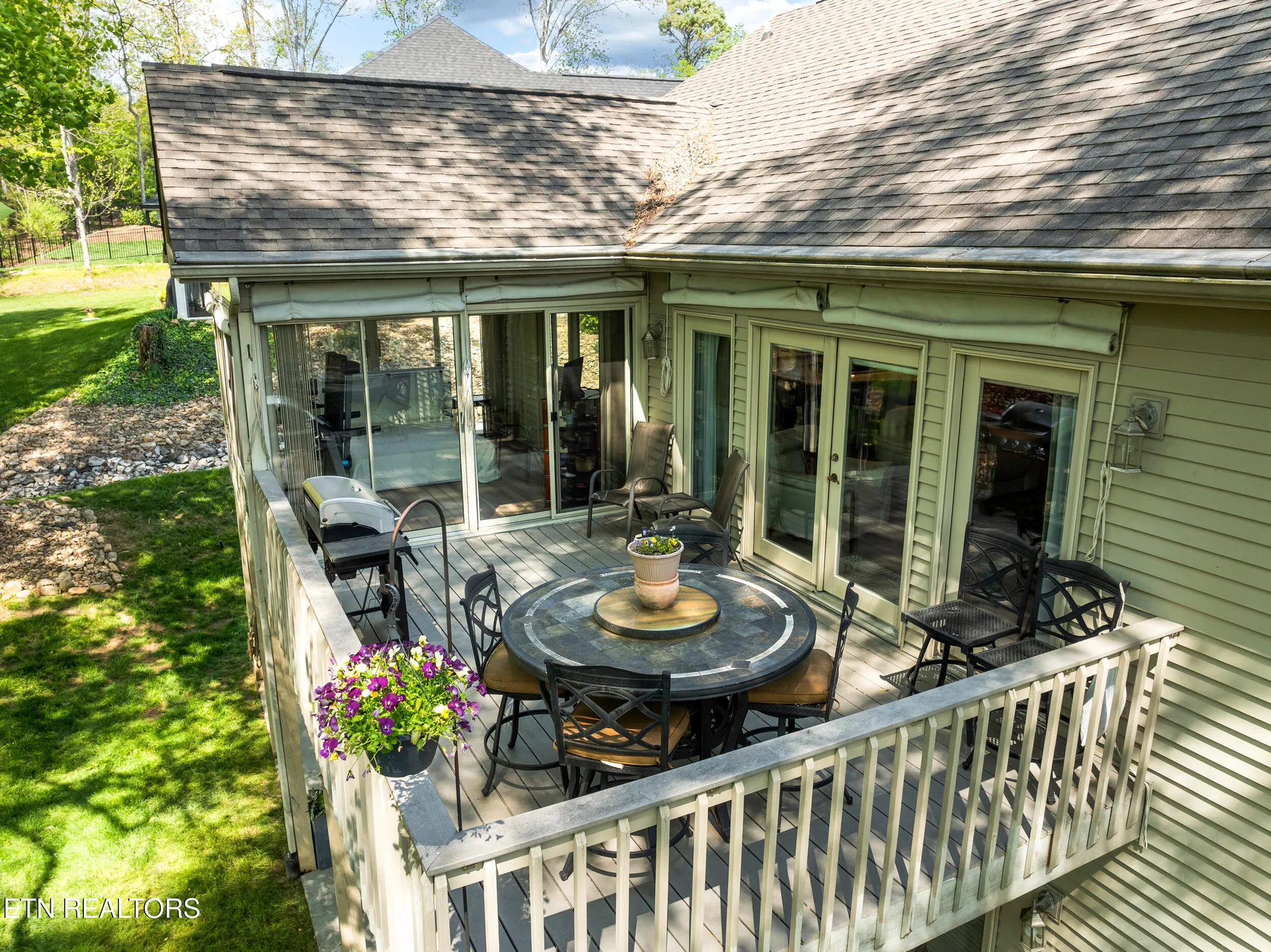 Property Slideshow image 45 of 59 | 106 tecumseh ln, Loudon, TN, 37774