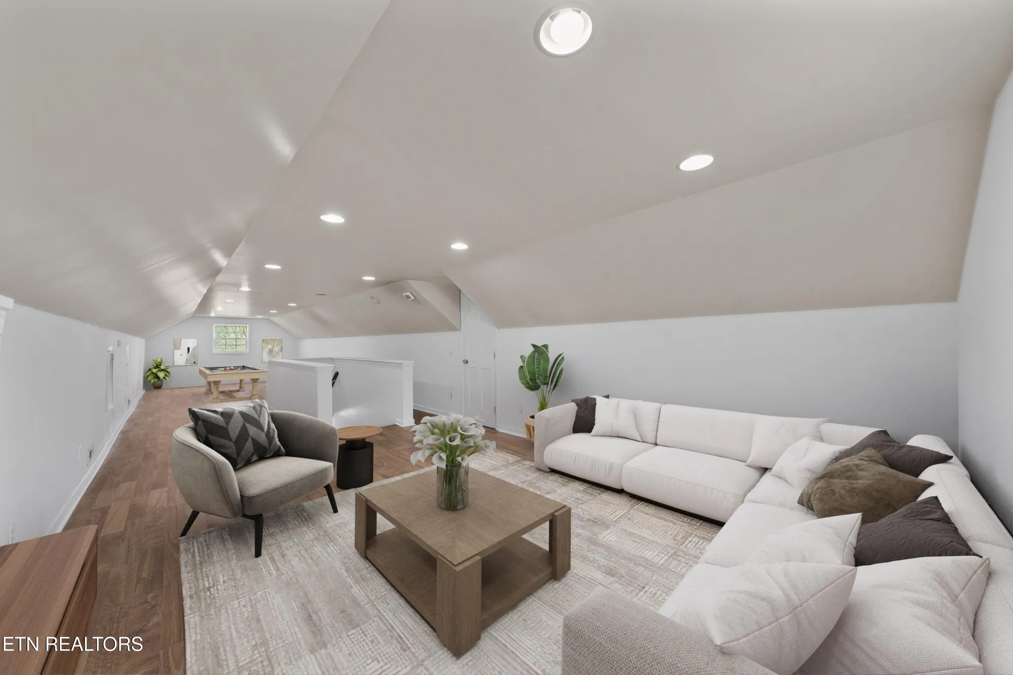 Property Slideshow image 26 of 48 | 102 chaloni ln, Loudon, TN, 37774