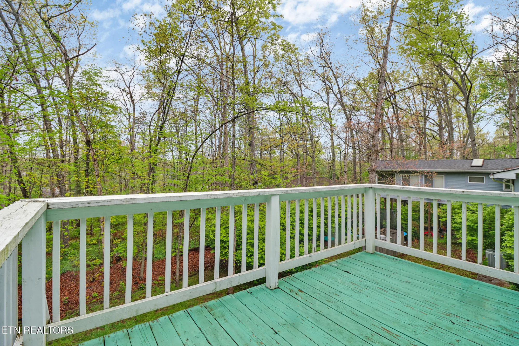 Property Slideshow image 28 of 42 | 105 lakeshire dr, Crossville, TN, 38558