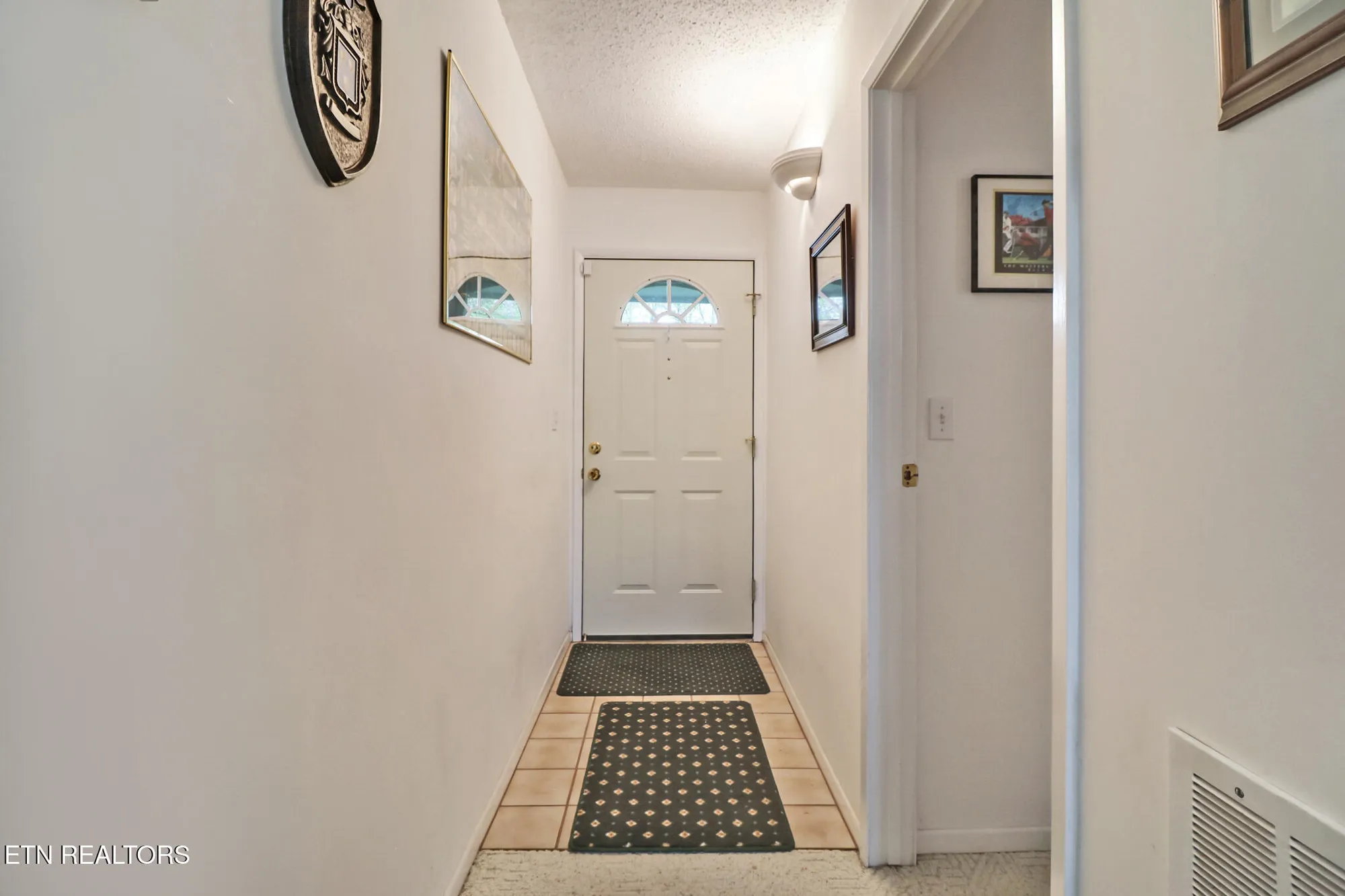 Property Slideshow image 27 of 42 | 105 lakeshire dr, Crossville, TN, 38558