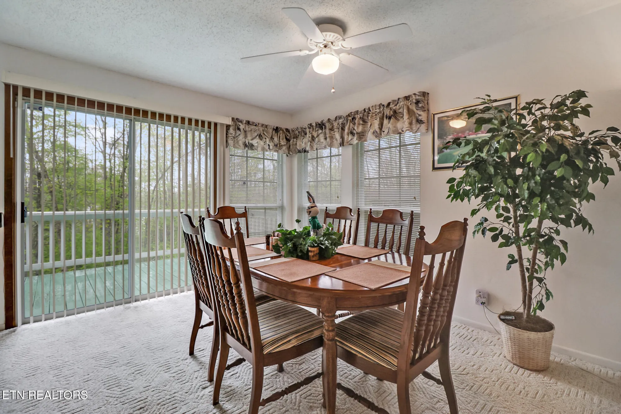 Property Slideshow image 11 of 42 | 105 lakeshire dr, Crossville, TN, 38558