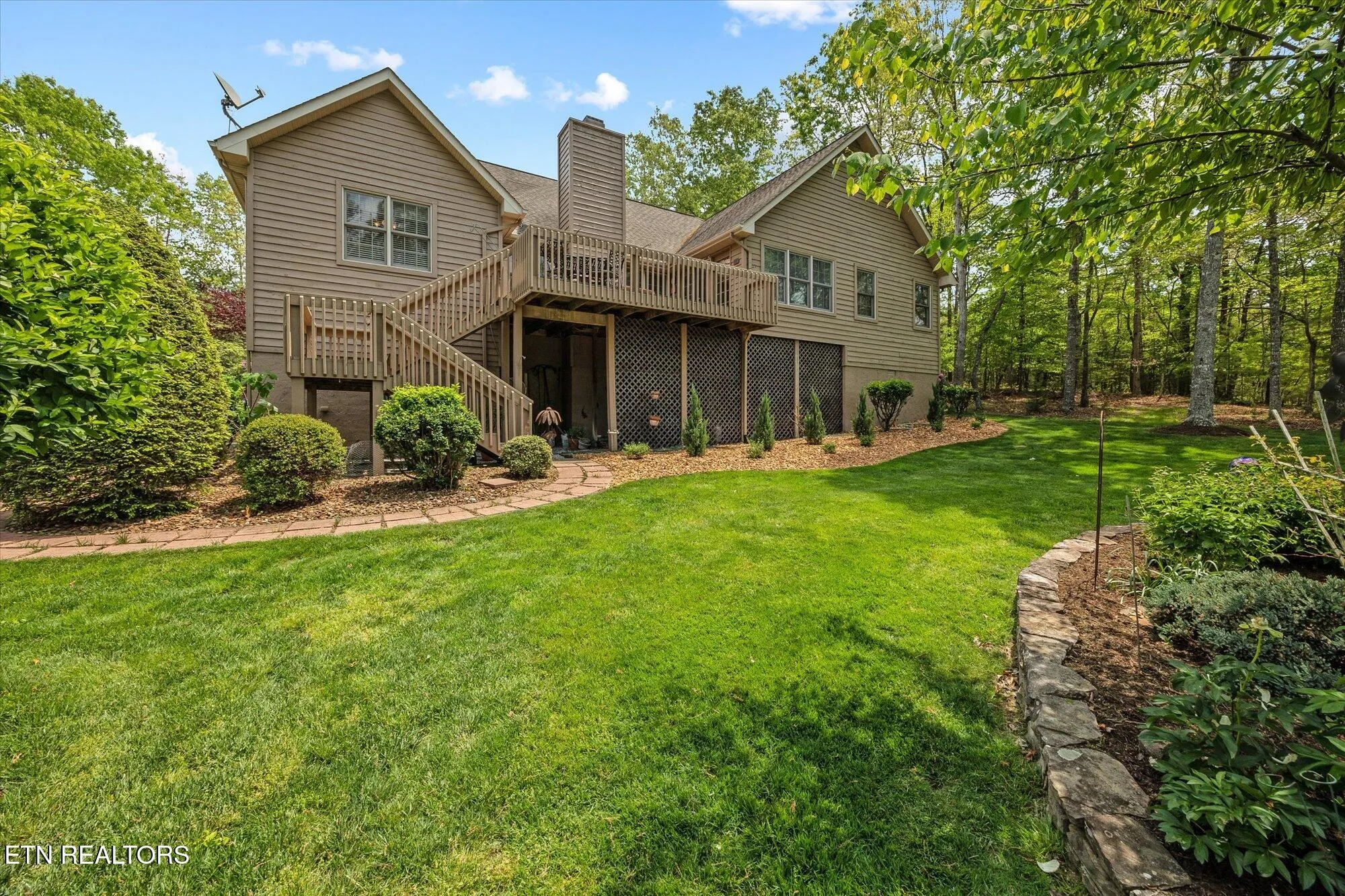 Property Slideshow image 11 of 47 | 106 mariners dr, Crossville, TN, 38558