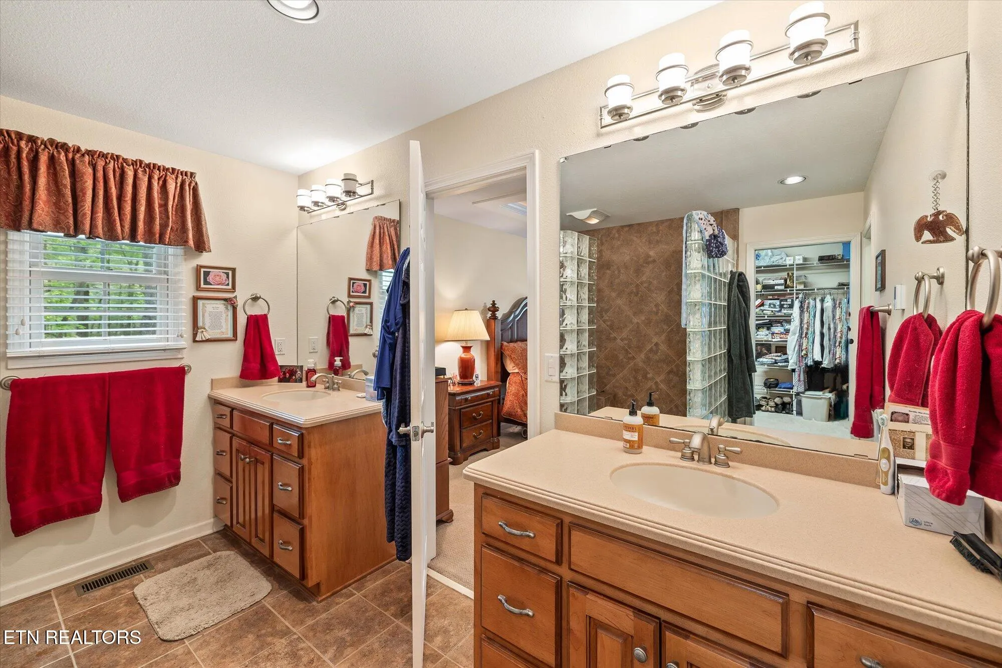 Property Slideshow image 28 of 47 | 106 mariners dr, Crossville, TN, 38558