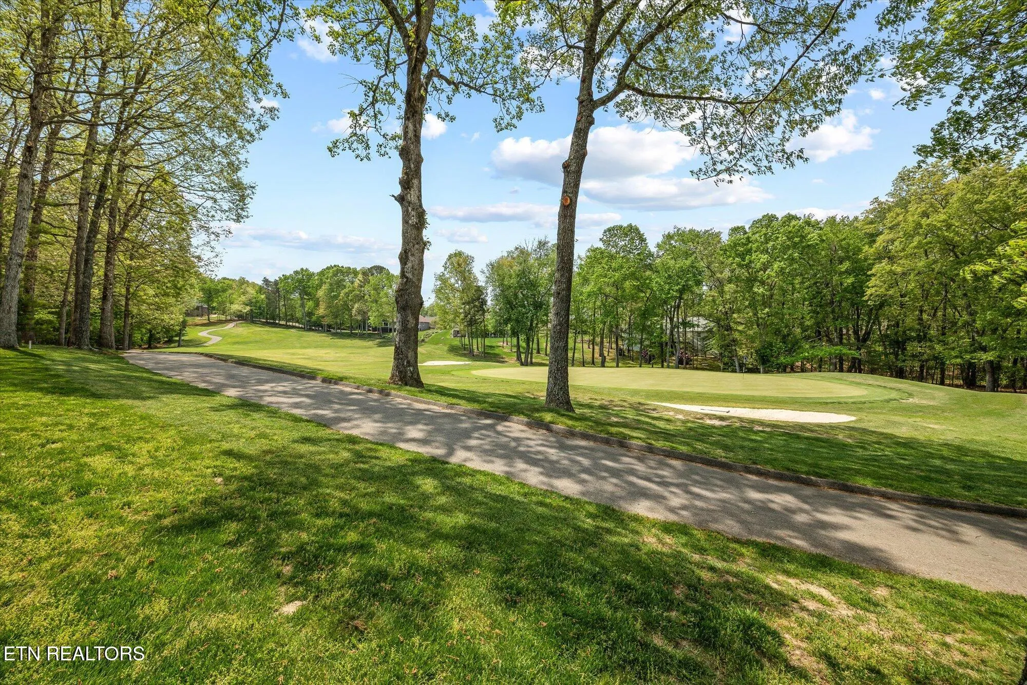 Property Slideshow image 10 of 47 | 106 mariners dr, Crossville, TN, 38558