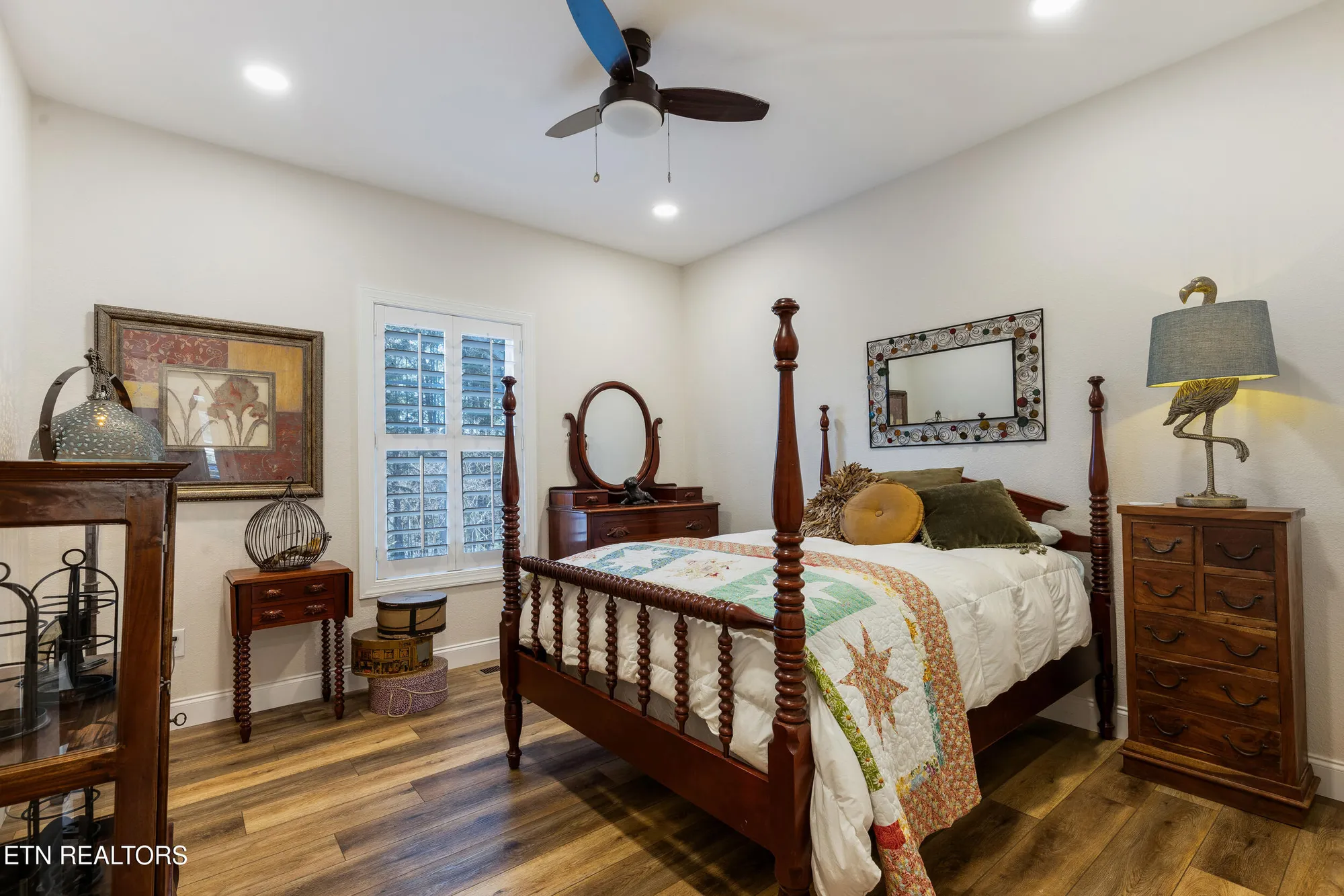 Property Slideshow image 25 of 46 | 315 ogana trce, Loudon, TN, 37774