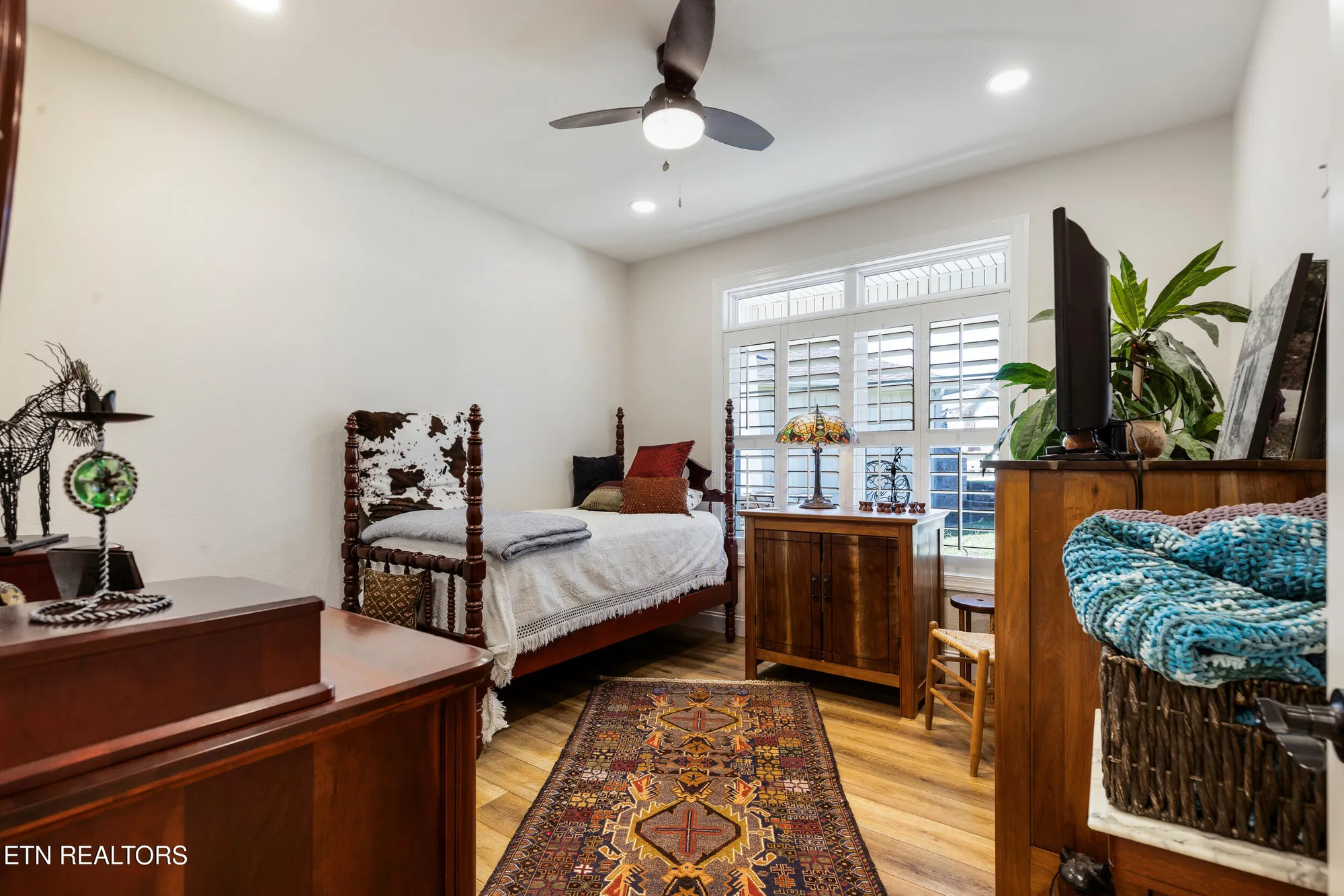 Property Slideshow image 26 of 46 | 315 ogana trce, Loudon, TN, 37774