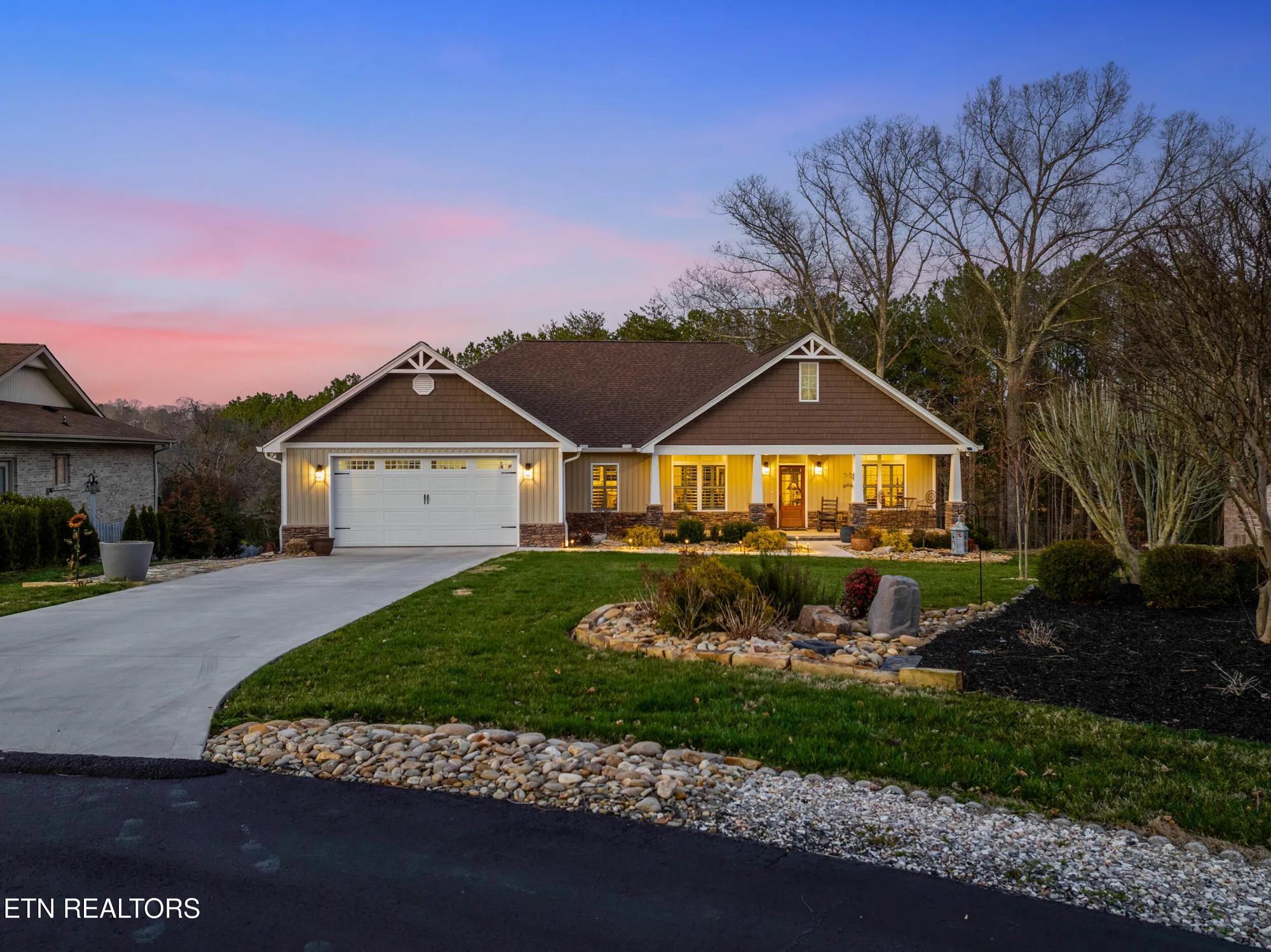 Property Slideshow image 3 of 46 | 315 ogana trce, Loudon, TN, 37774
