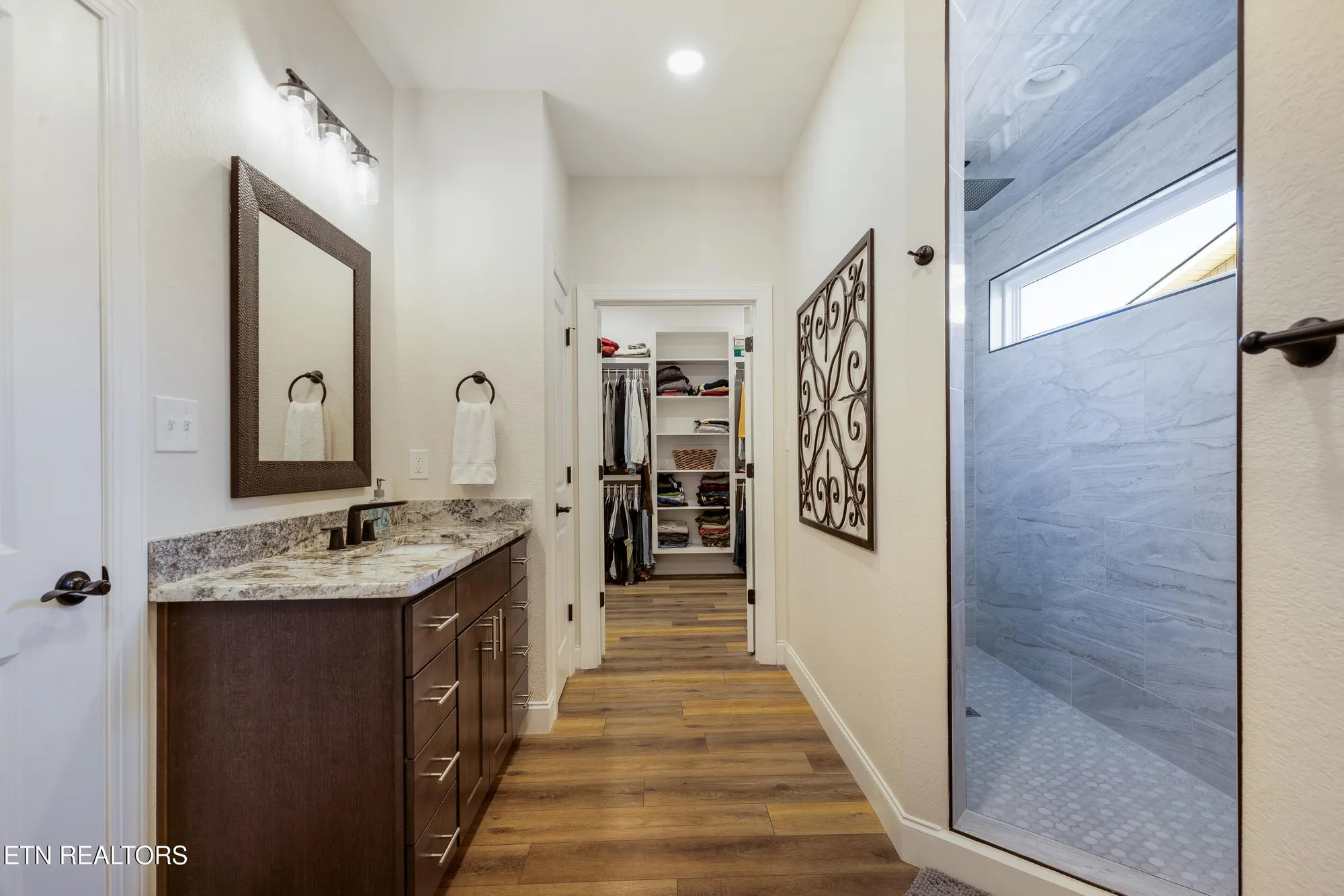 Property Slideshow image 22 of 46 | 315 ogana trce, Loudon, TN, 37774