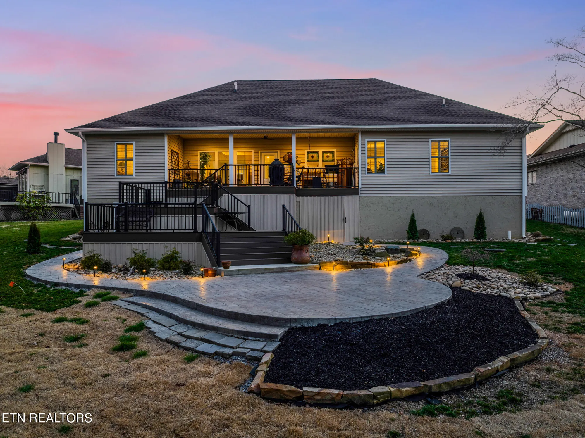 Property Slideshow image 4 of 46 | 315 ogana trce, Loudon, TN, 37774