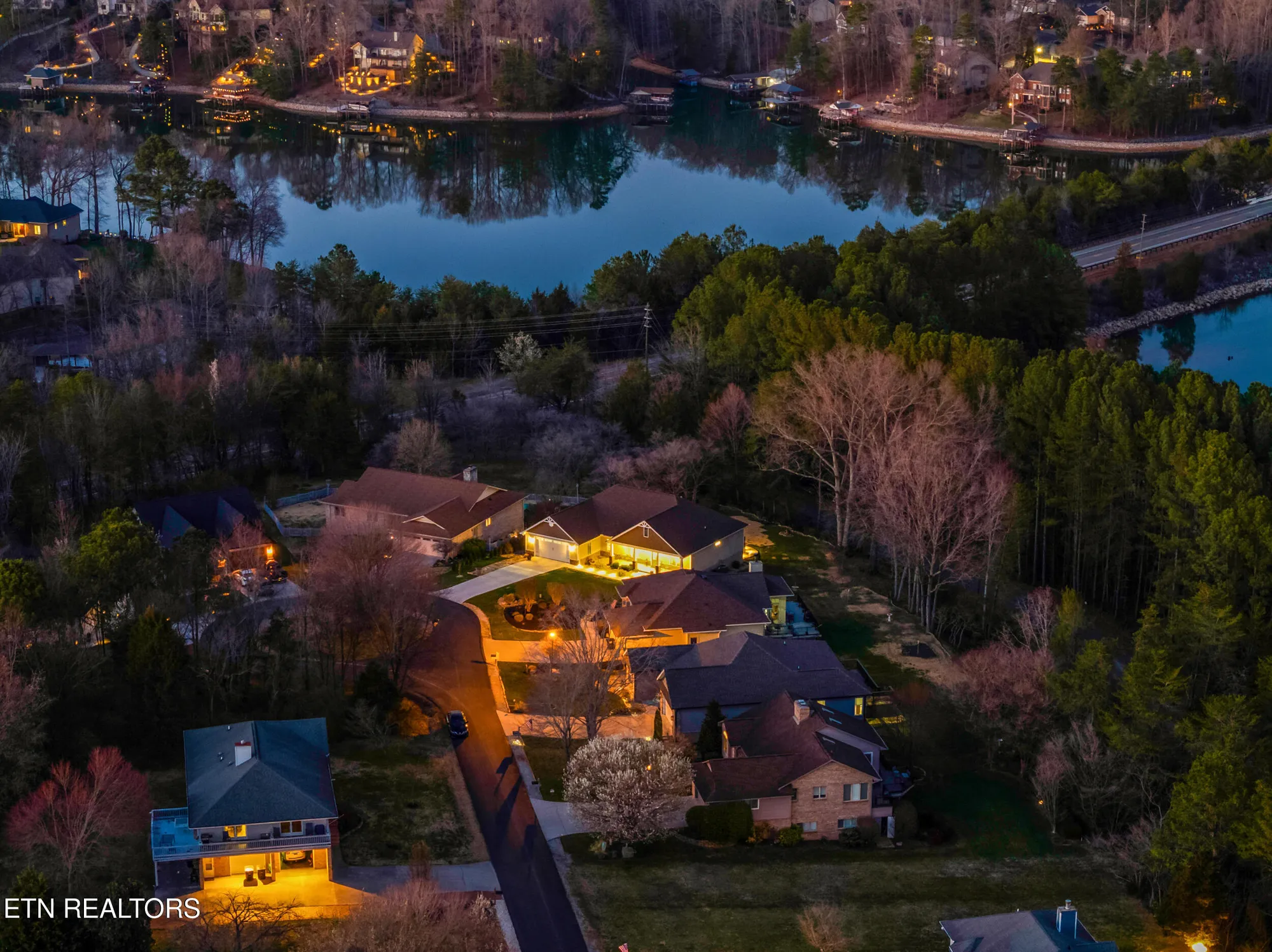 Property Slideshow image 41 of 46 | 315 ogana trce, Loudon, TN, 37774